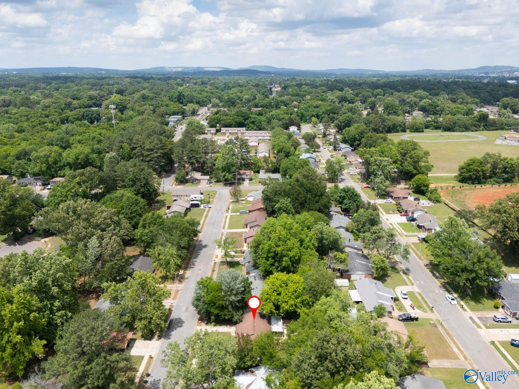 3613 White Oak Way SW