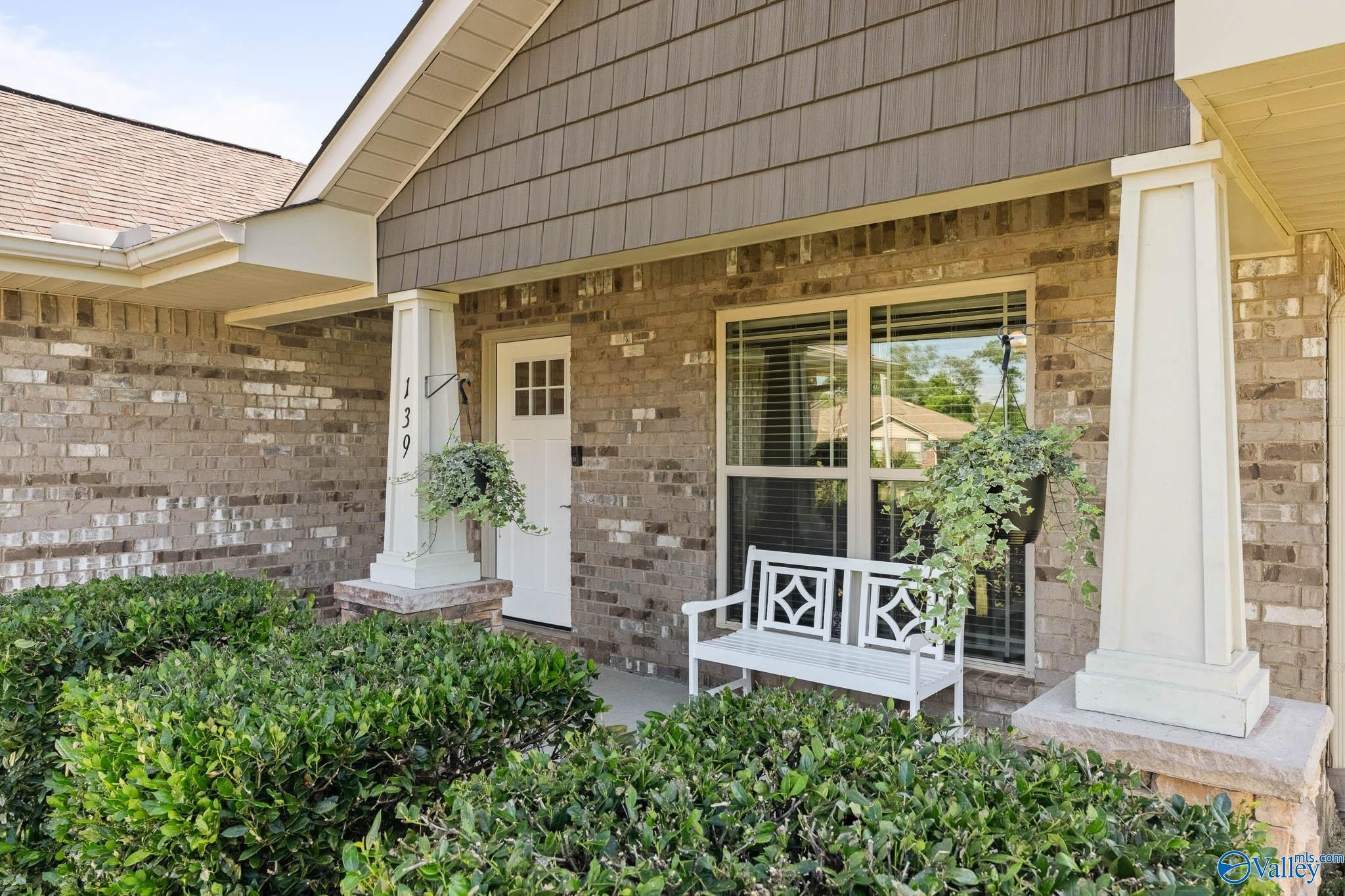 139 Lazy Oak Drive