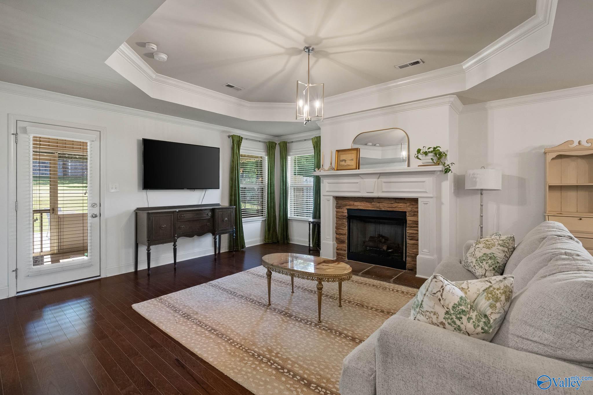 139 Lazy Oak Drive