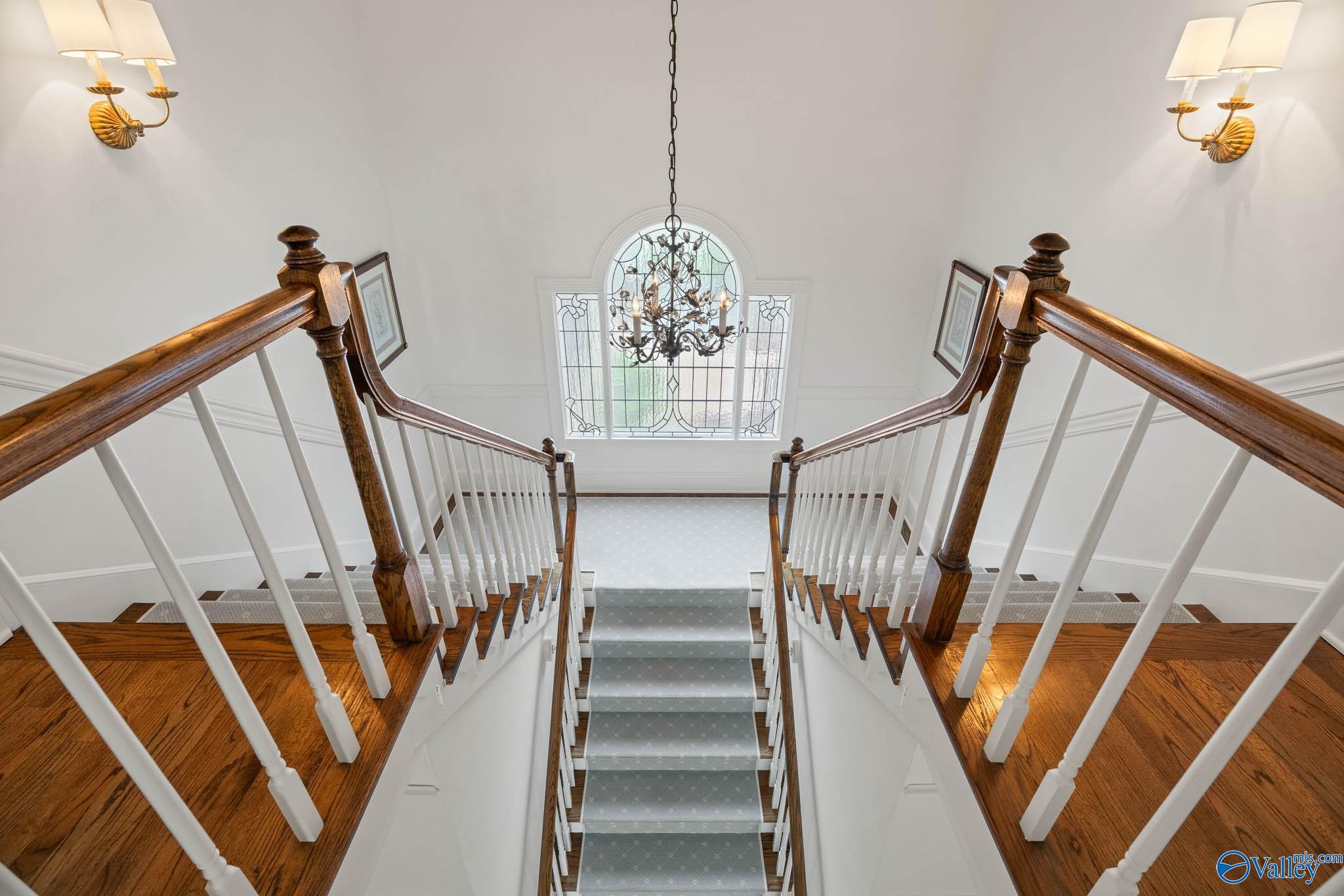 26 Saint James Square SE