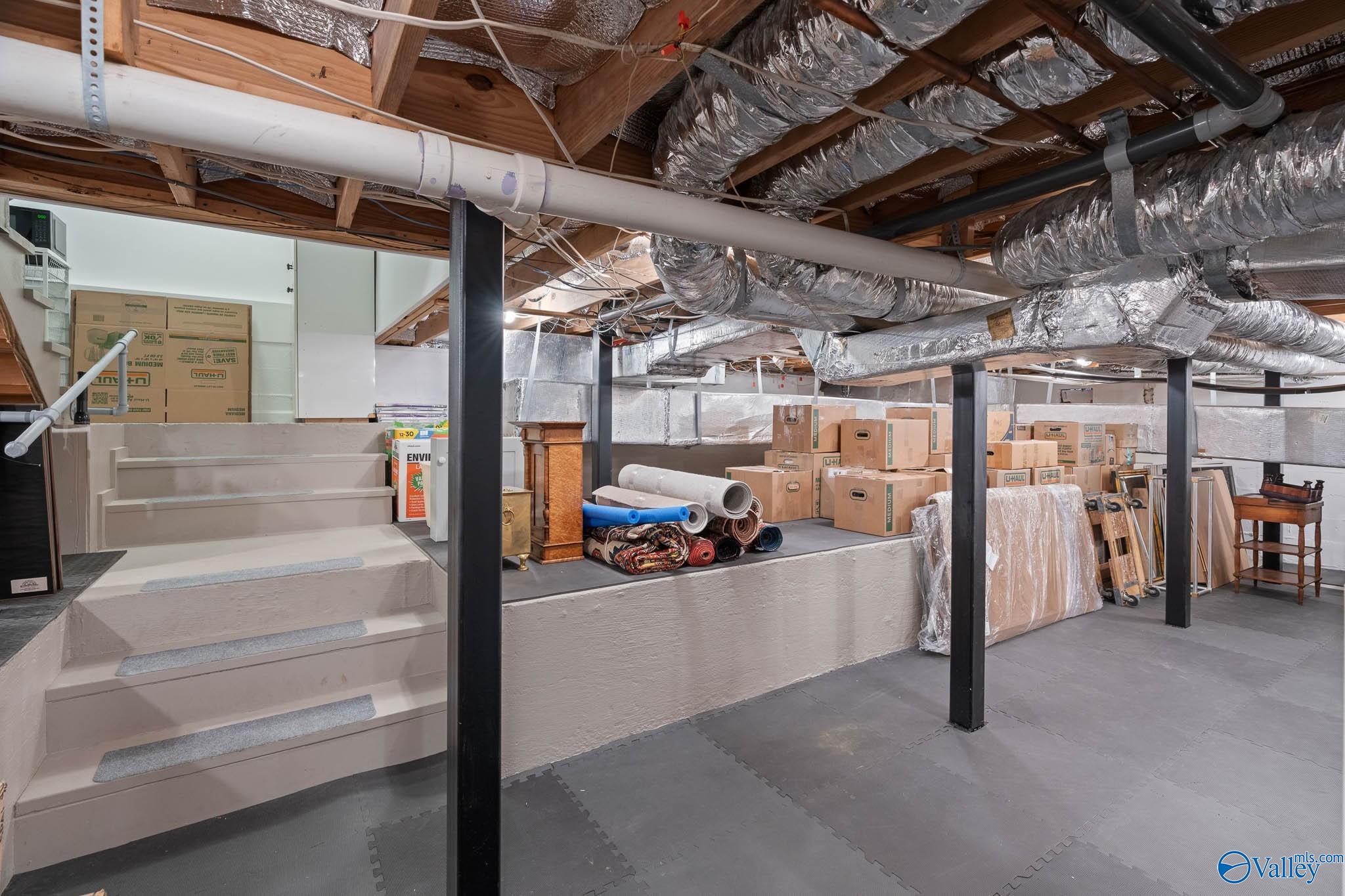 26 Saint James Square SE