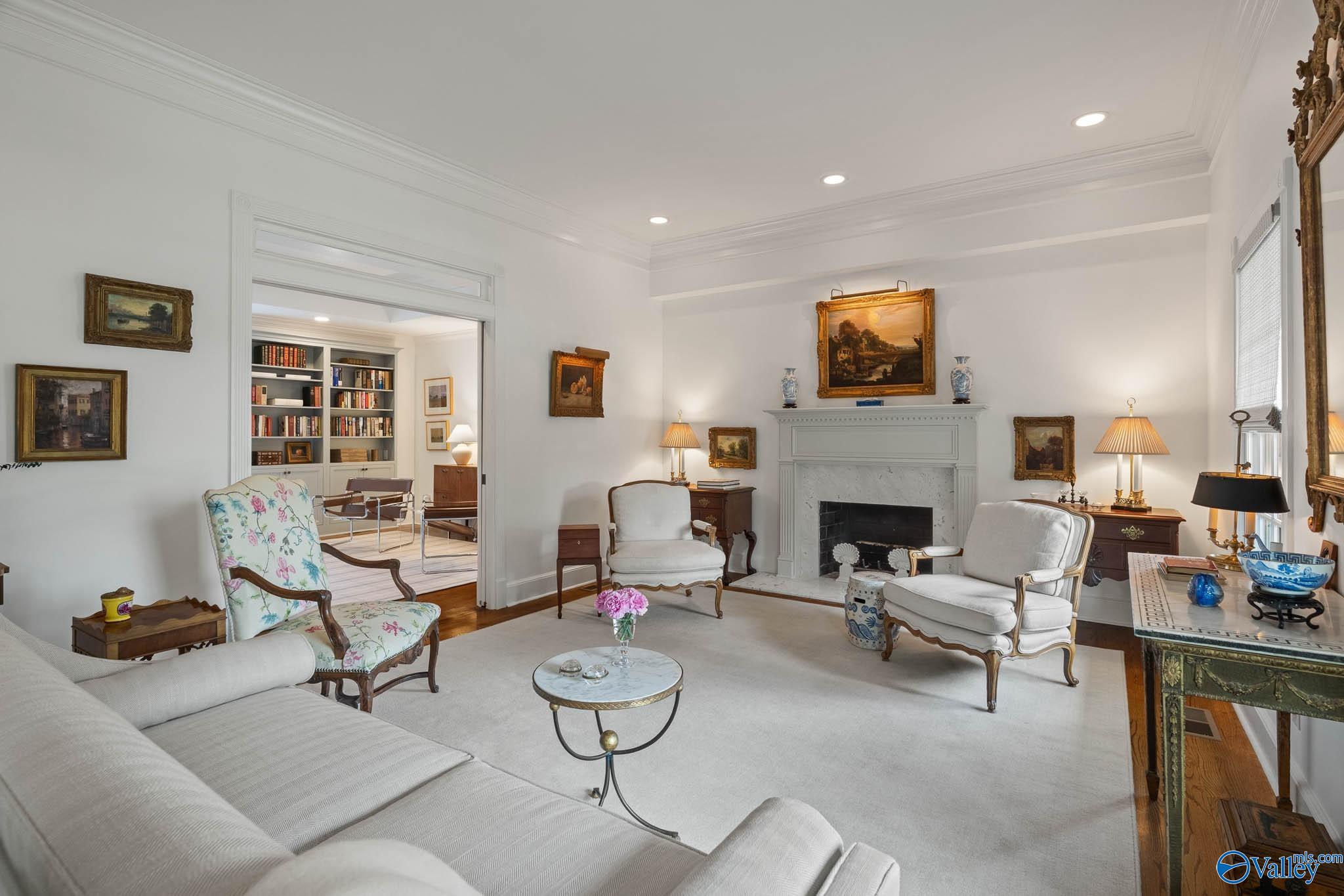 26 Saint James Square SE