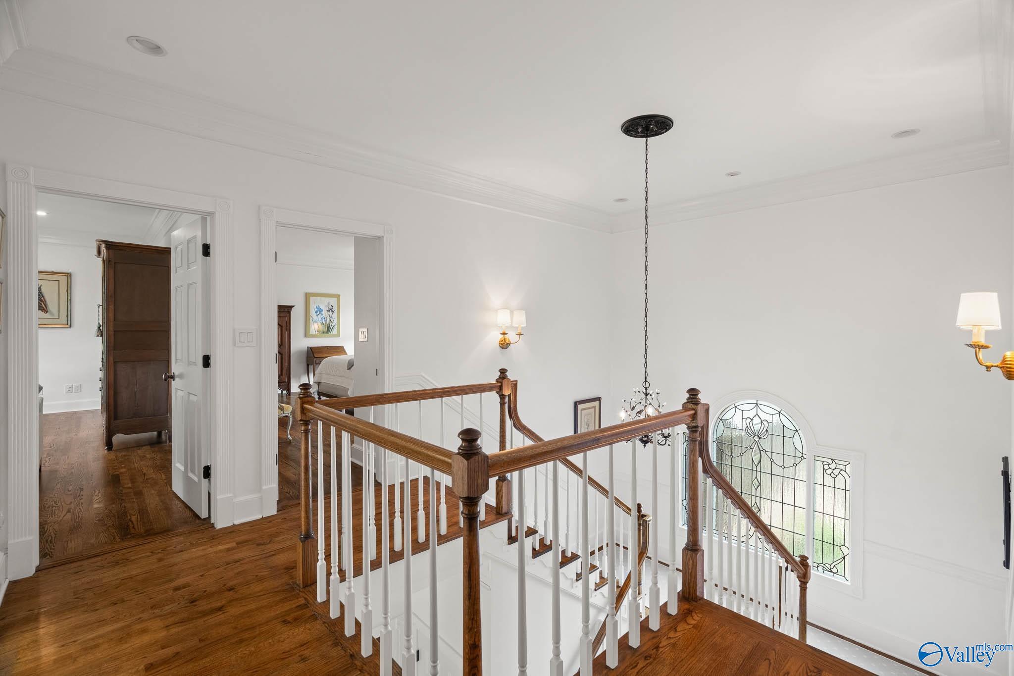 26 Saint James Square SE