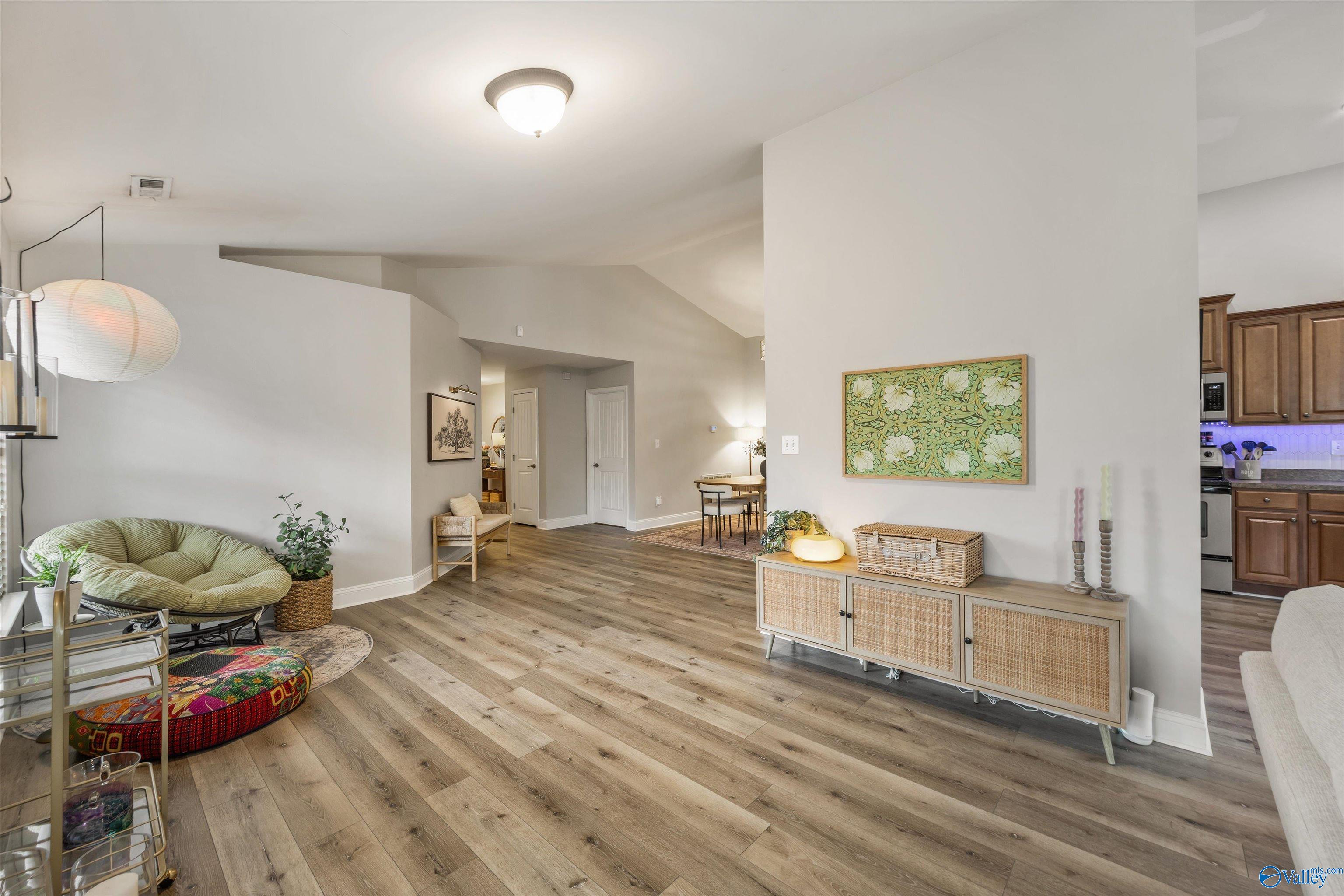 108 Oak Shade Drive