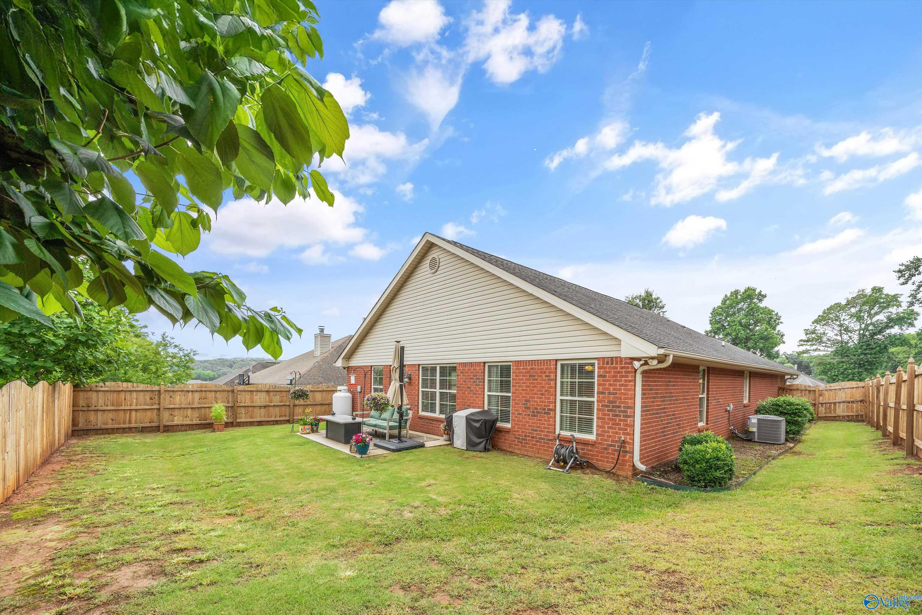 108 Oak Shade Drive
