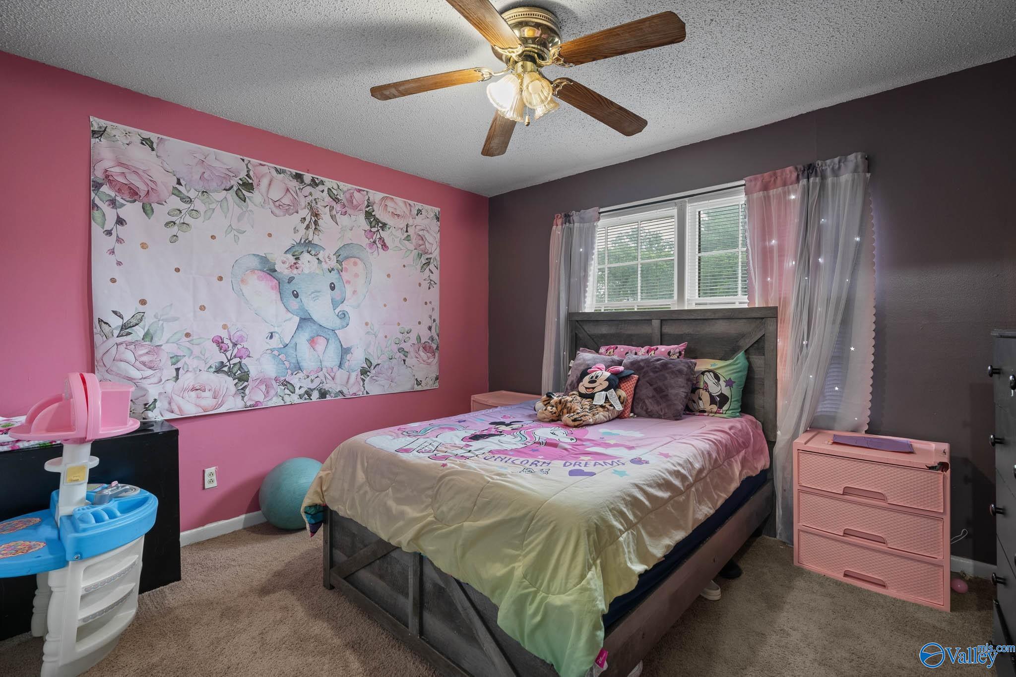 2912 Moss Road