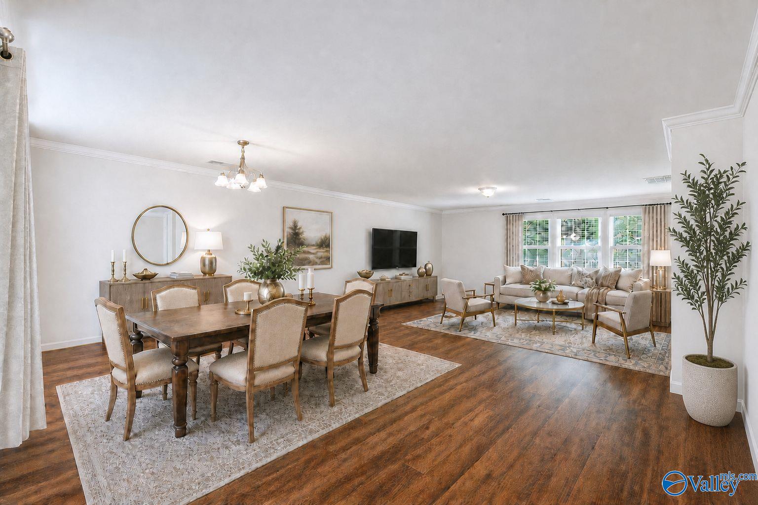 222 Laramie Circle NW