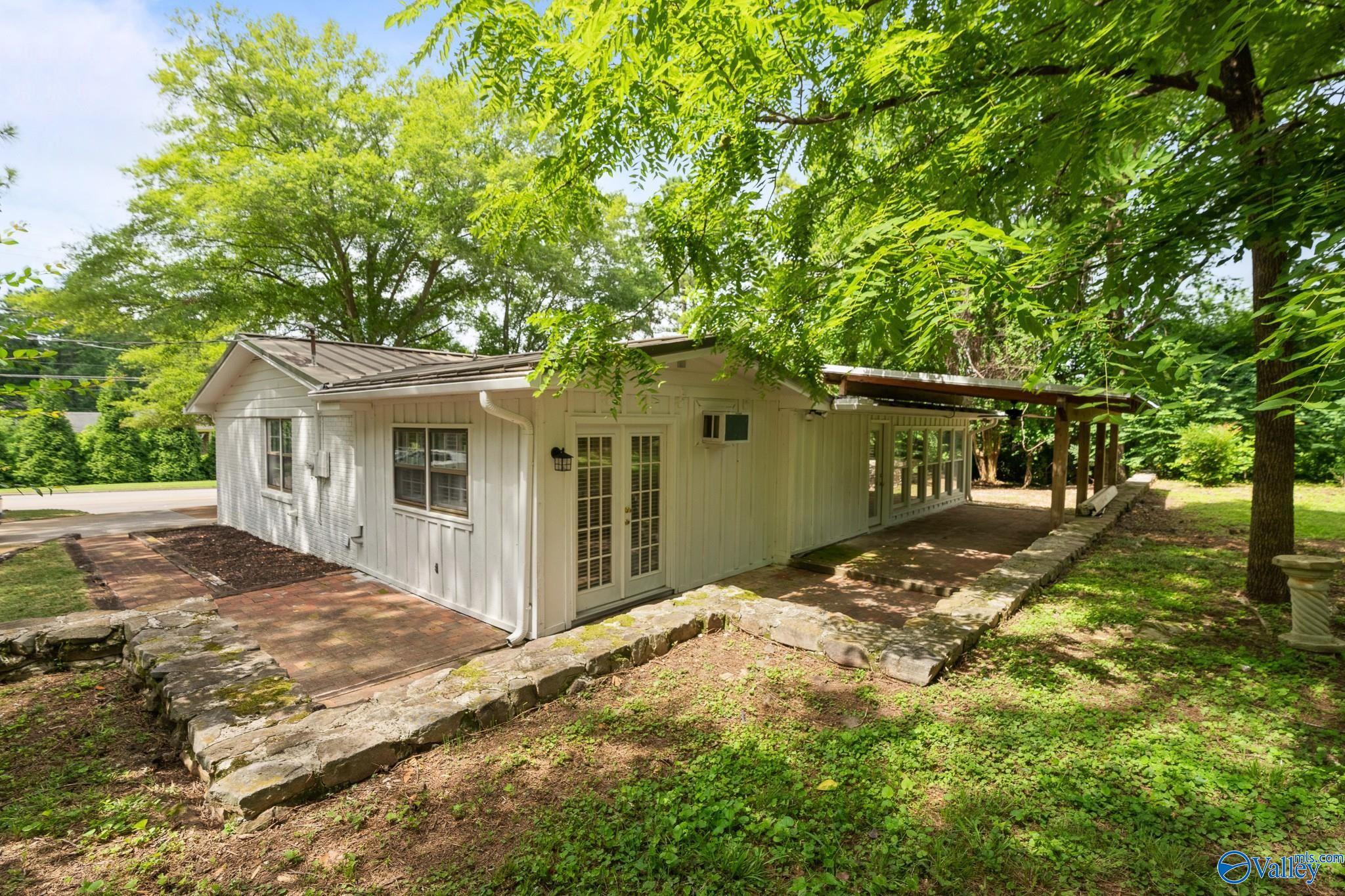 703 Weatherly Road