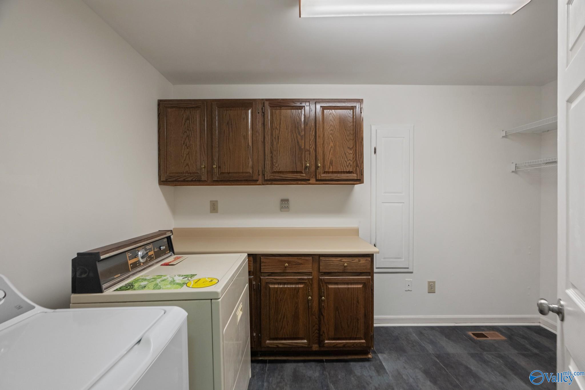 108 Heatherwood Court