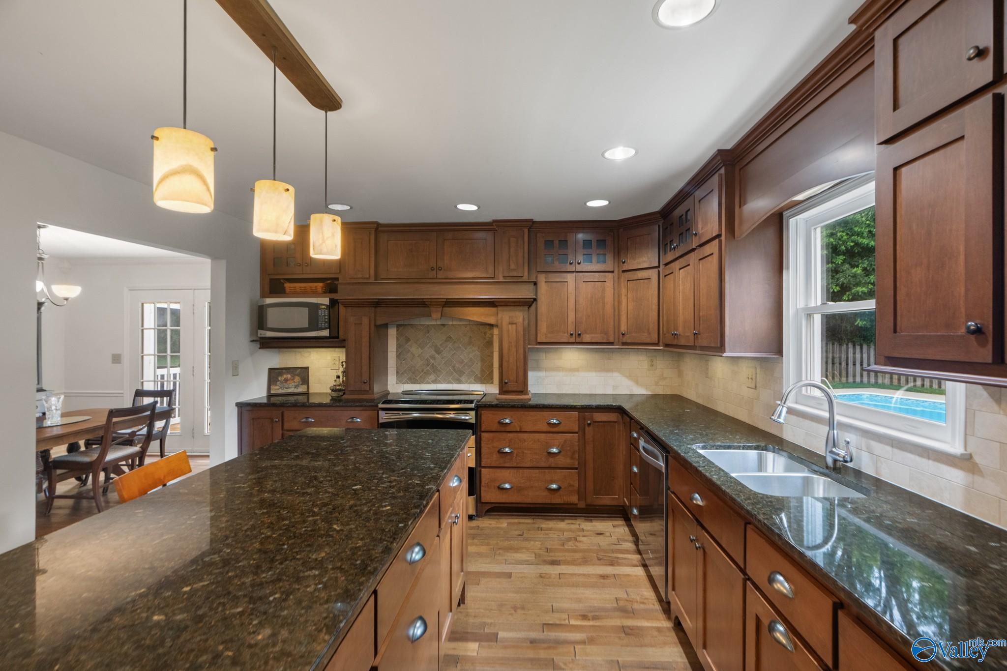 108 Heatherwood Court