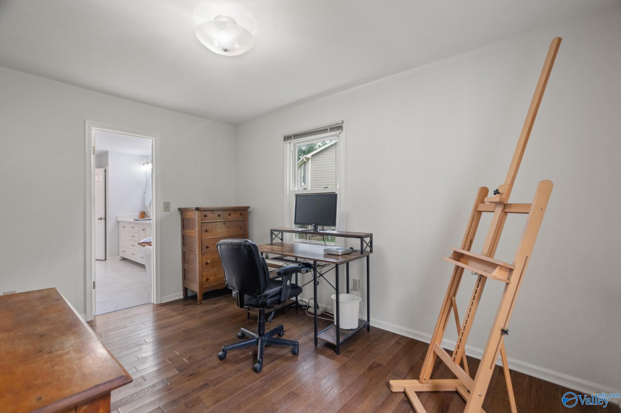 108 Heatherwood Court