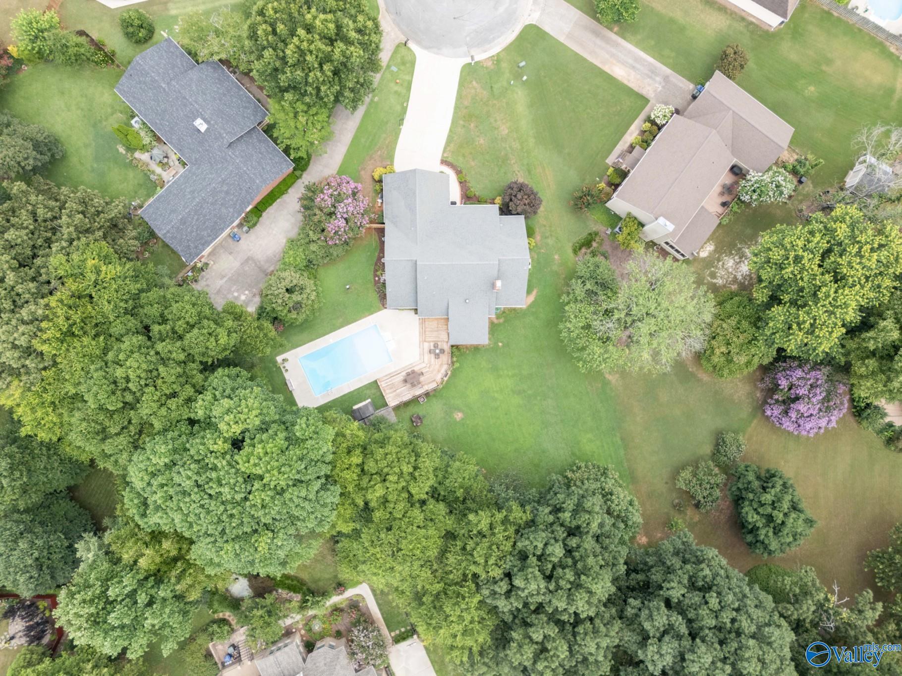 108 Heatherwood Court