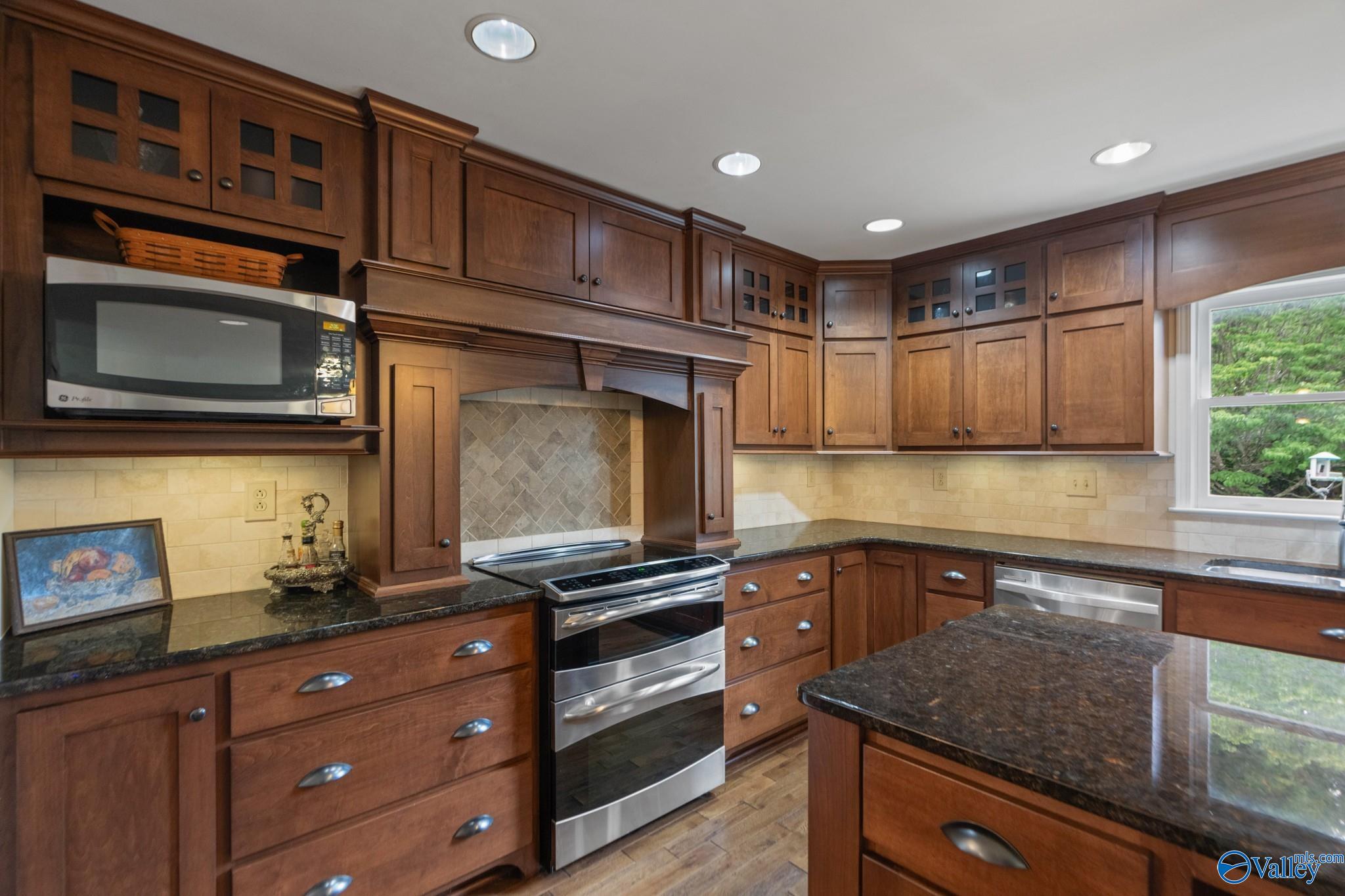 108 Heatherwood Court