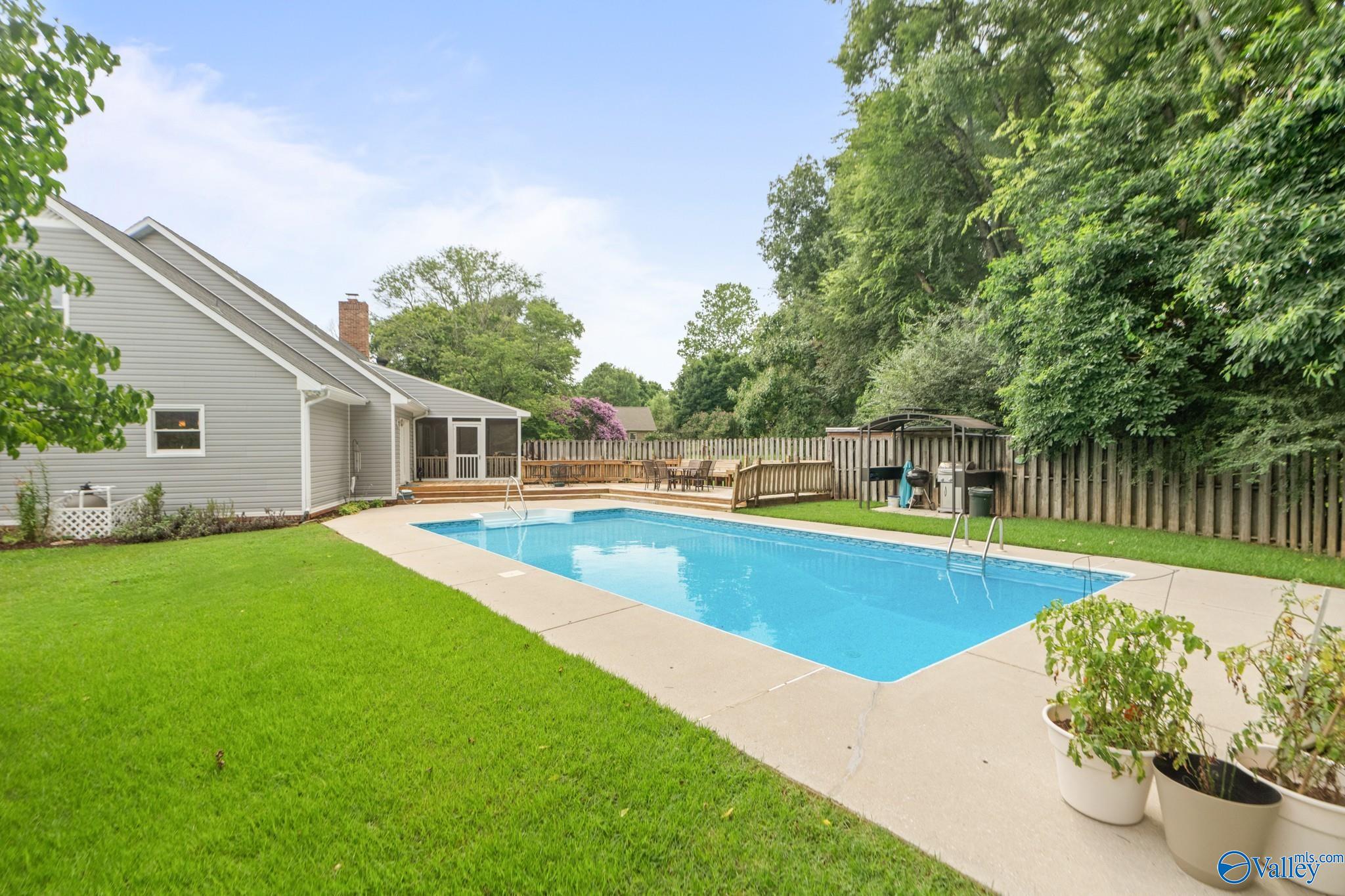 108 Heatherwood Court