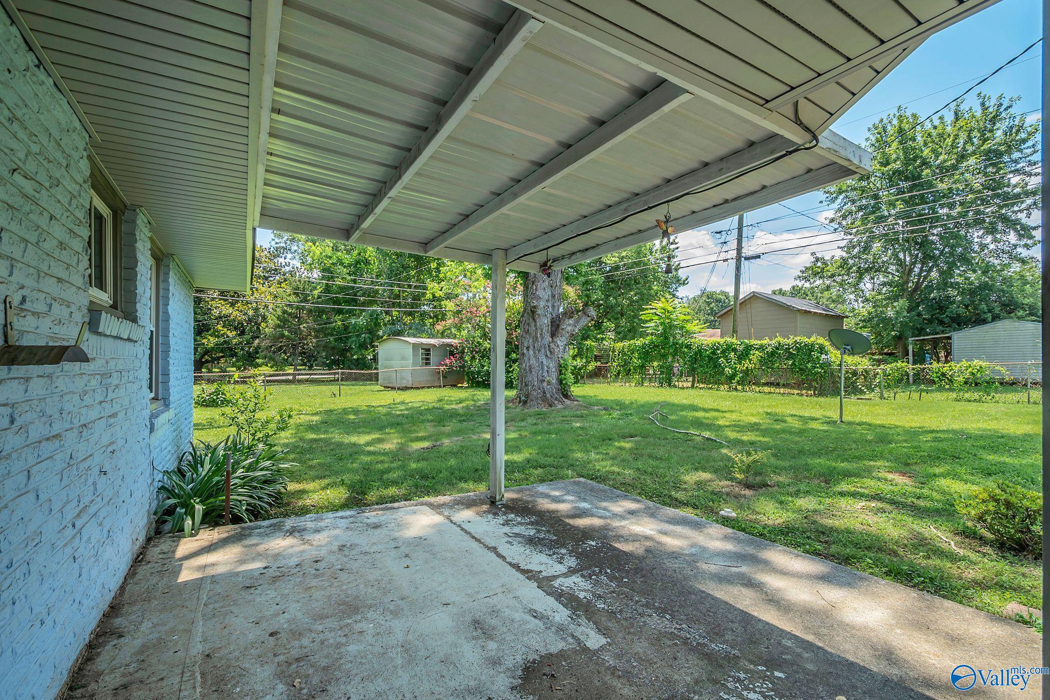 3503 Bluegrass Road SW