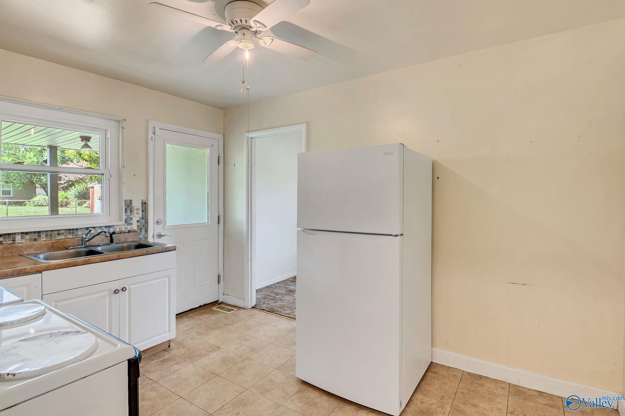 3503 Bluegrass Road SW