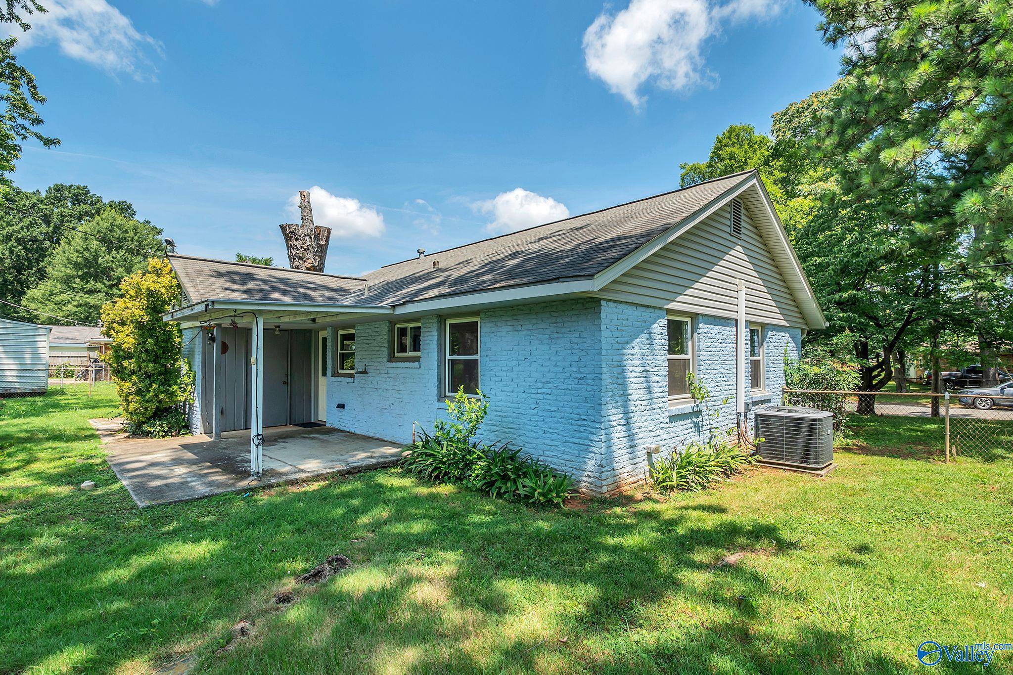 3503 Bluegrass Road SW