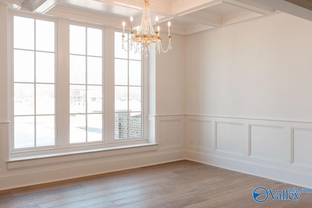 25 Lendon Main Street SE
