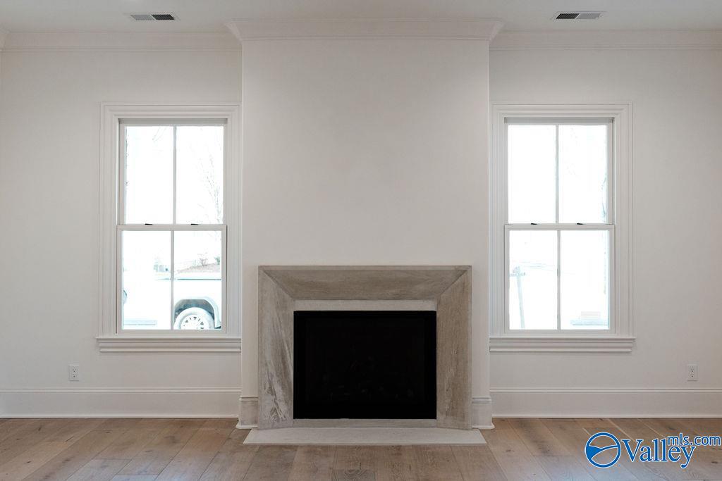 25 Lendon Main Street SE
