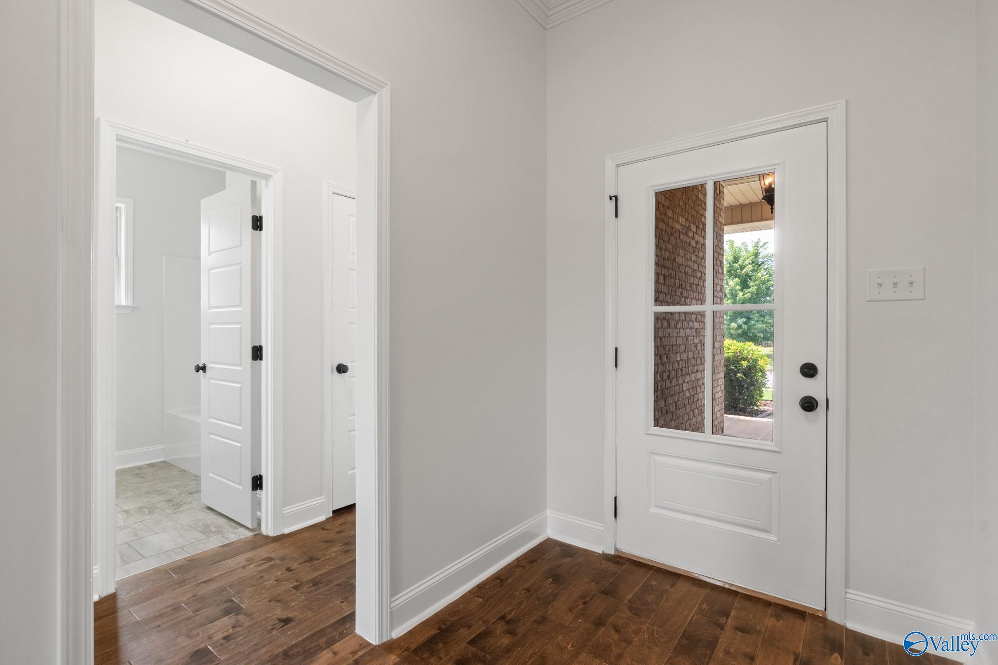 110 Goldfinch Drive