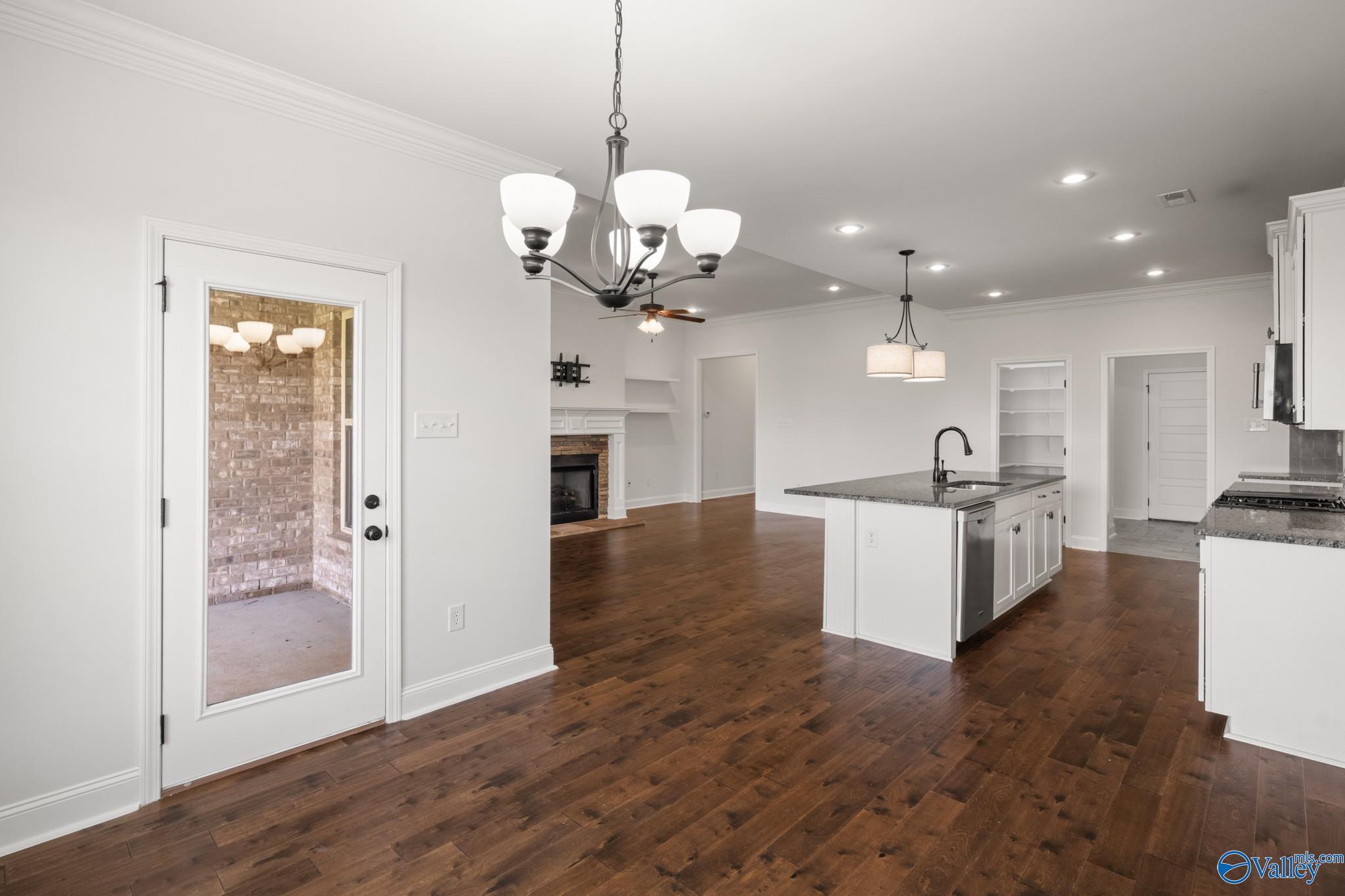 110 Goldfinch Drive