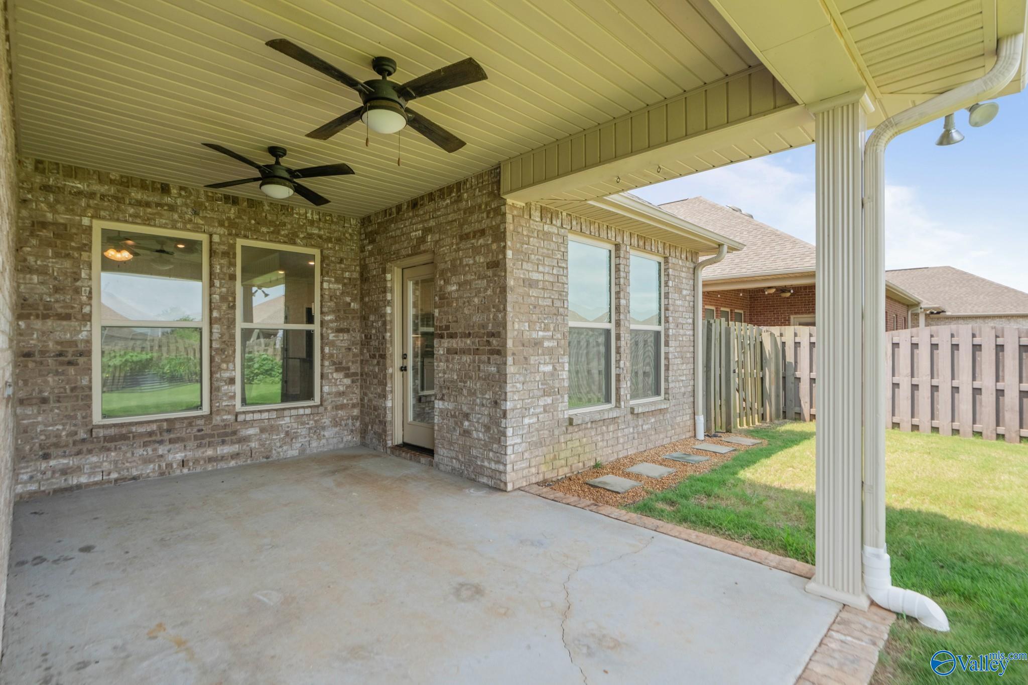 110 Goldfinch Drive