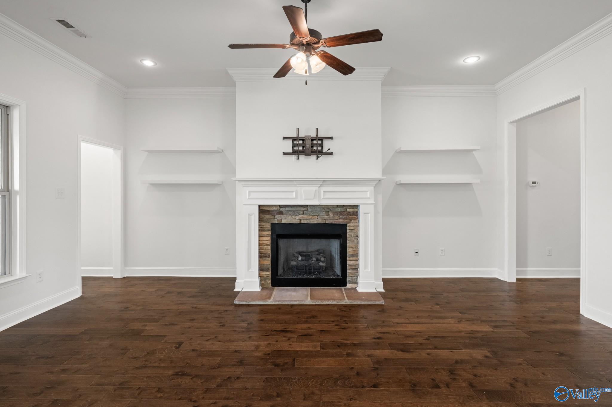 110 Goldfinch Drive
