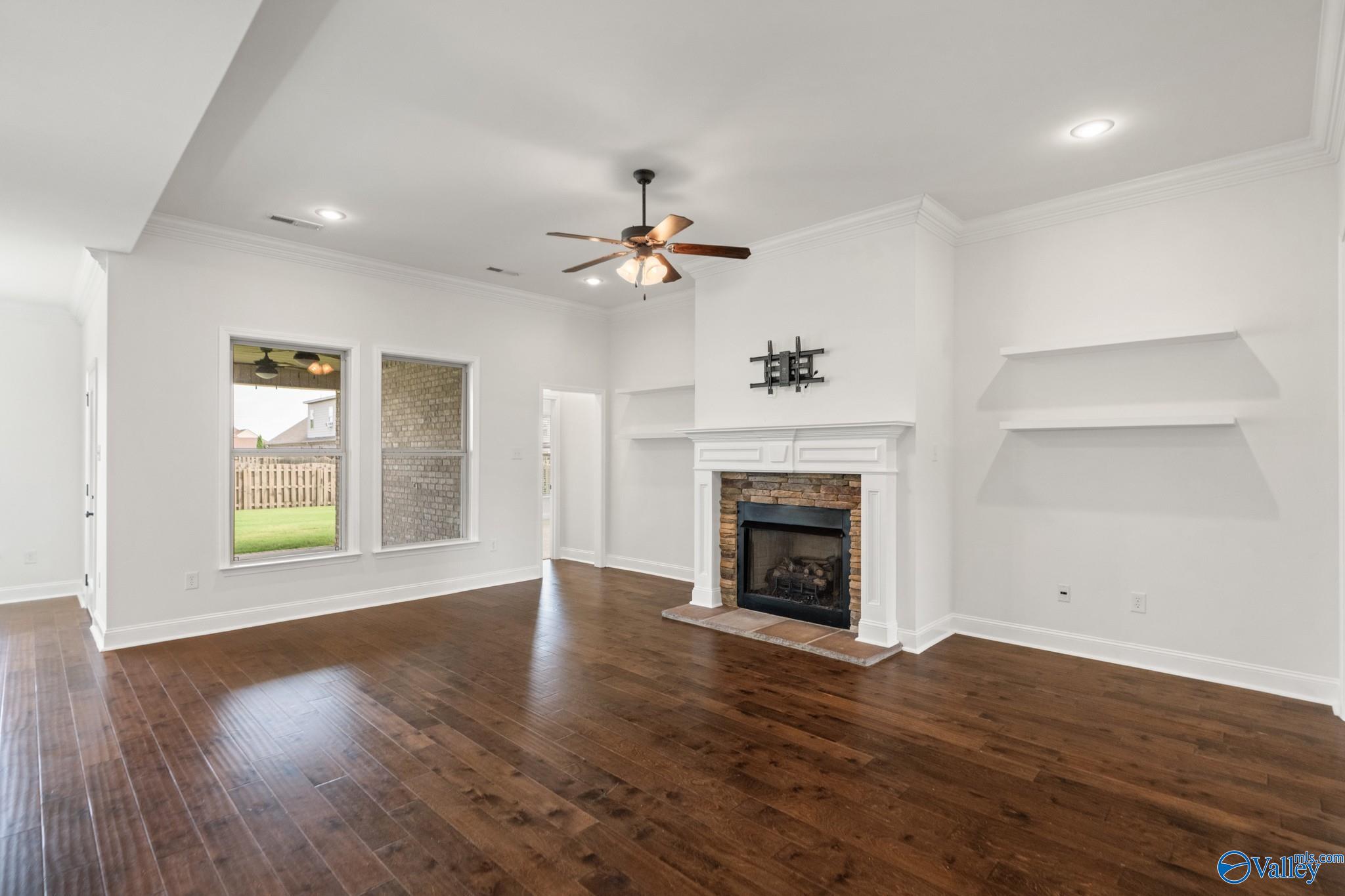 110 Goldfinch Drive