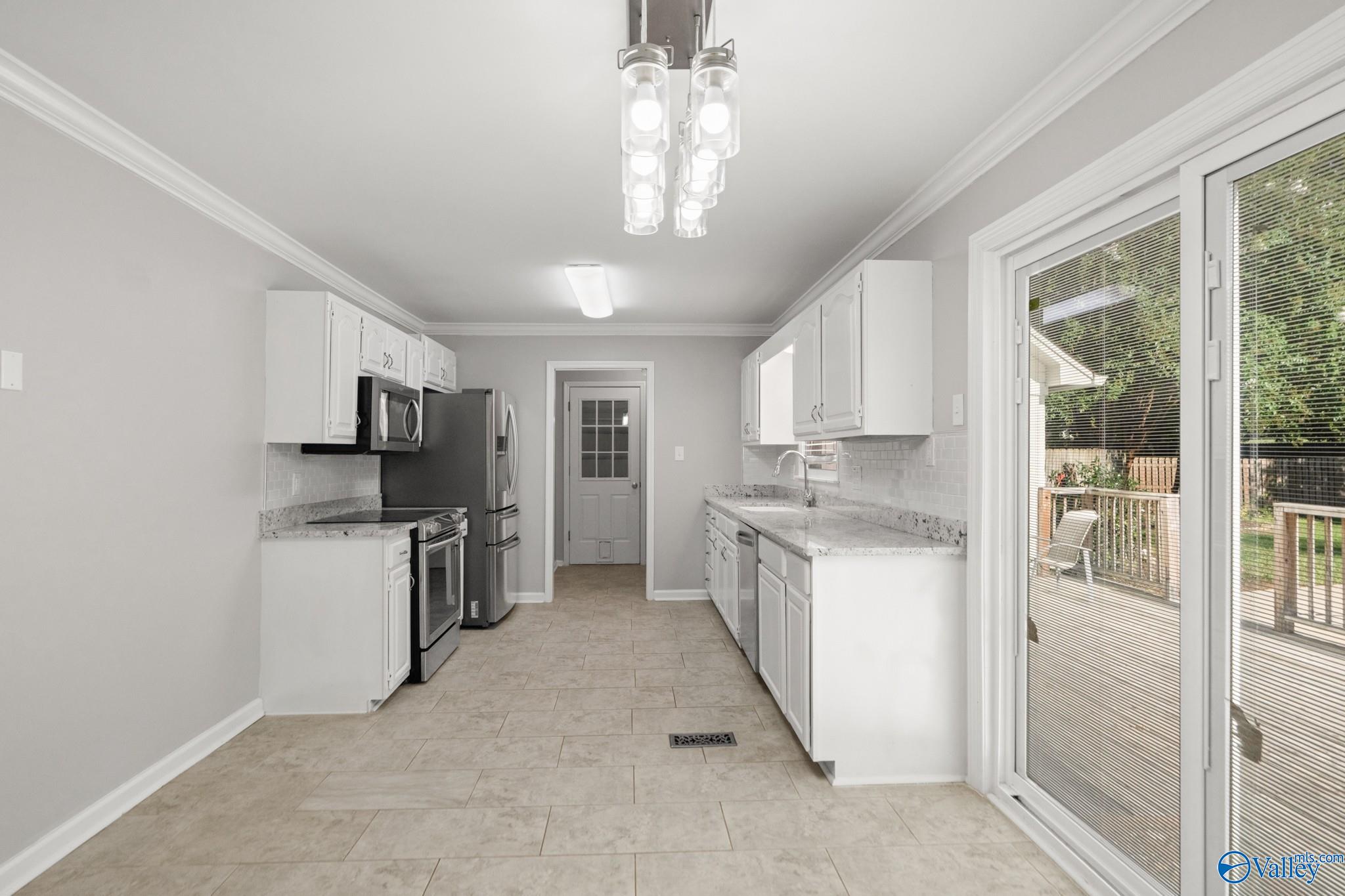 104 Mountain View Lane