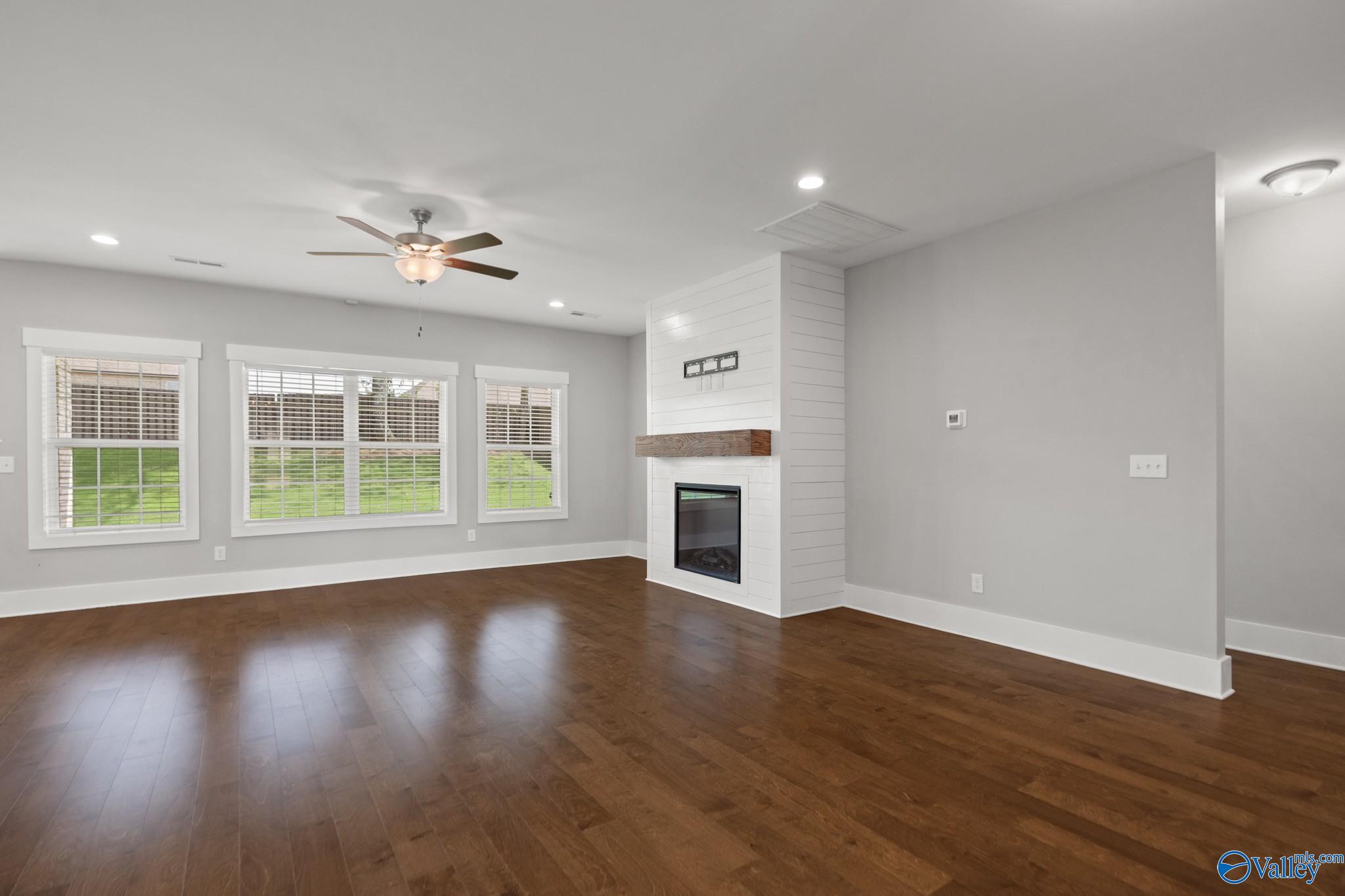159 Slade Thomas Drive