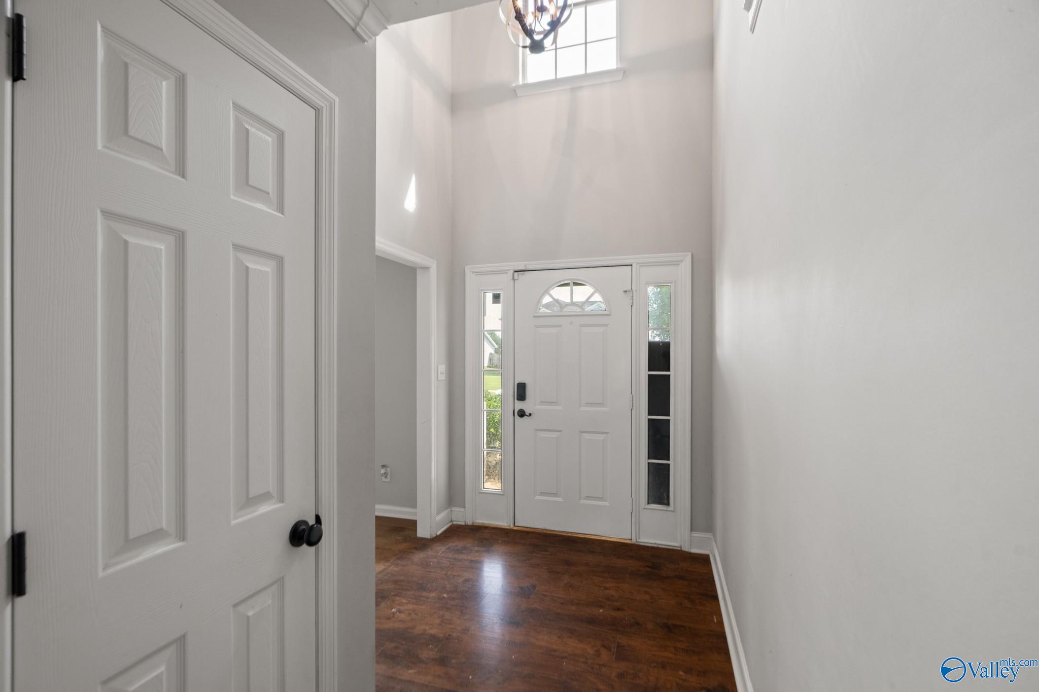 2410 Quail Ridge Lane SW