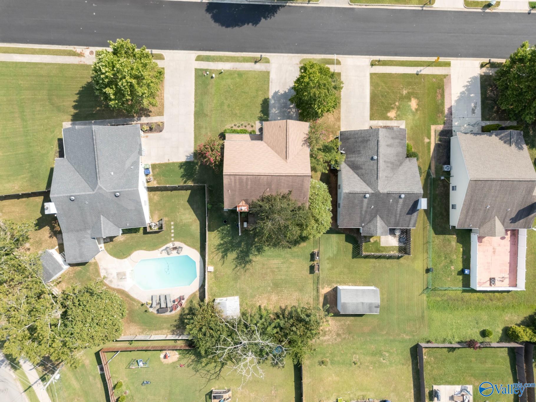 2410 Quail Ridge Lane SW
