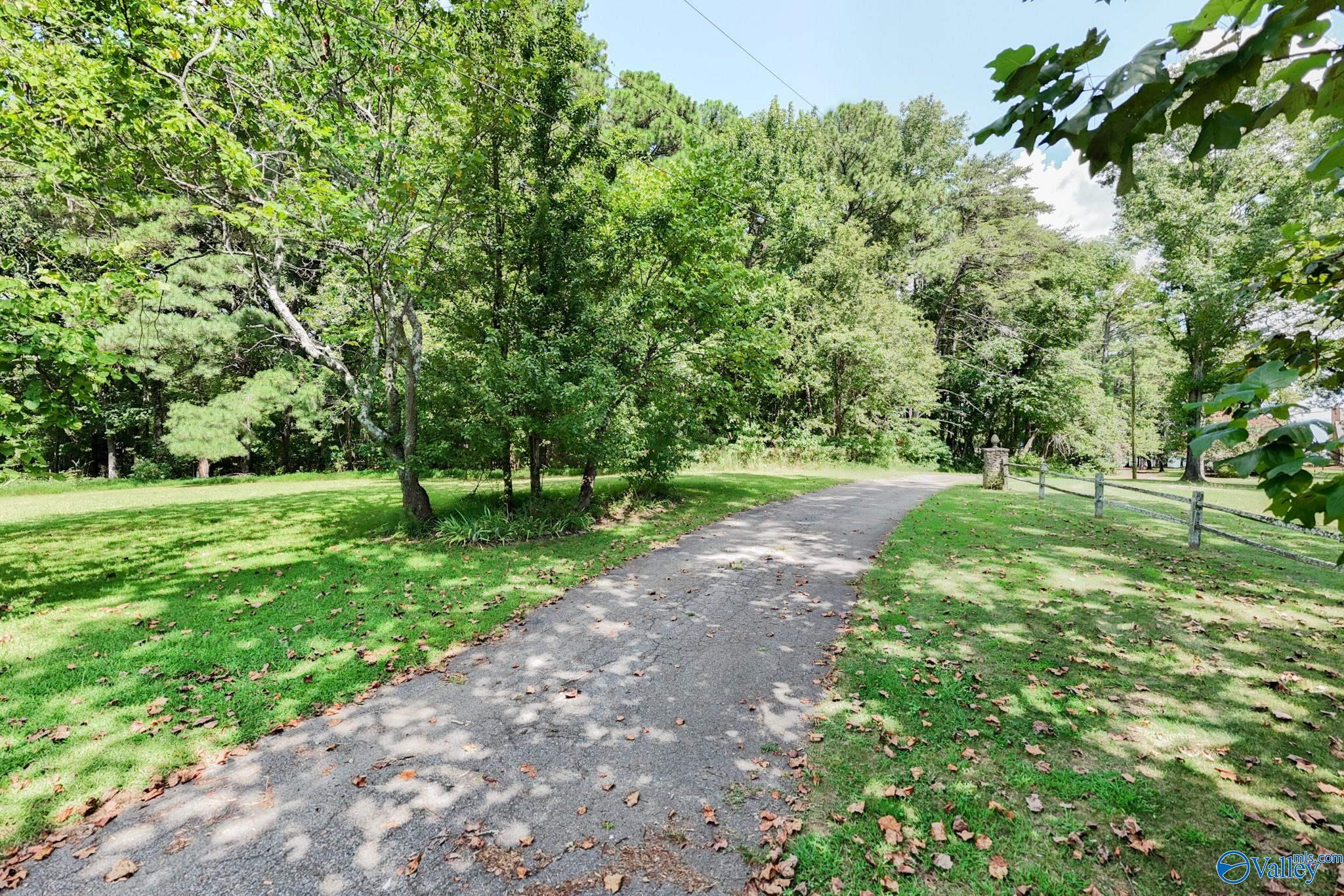 2.6 acres S Shawdee Road SE