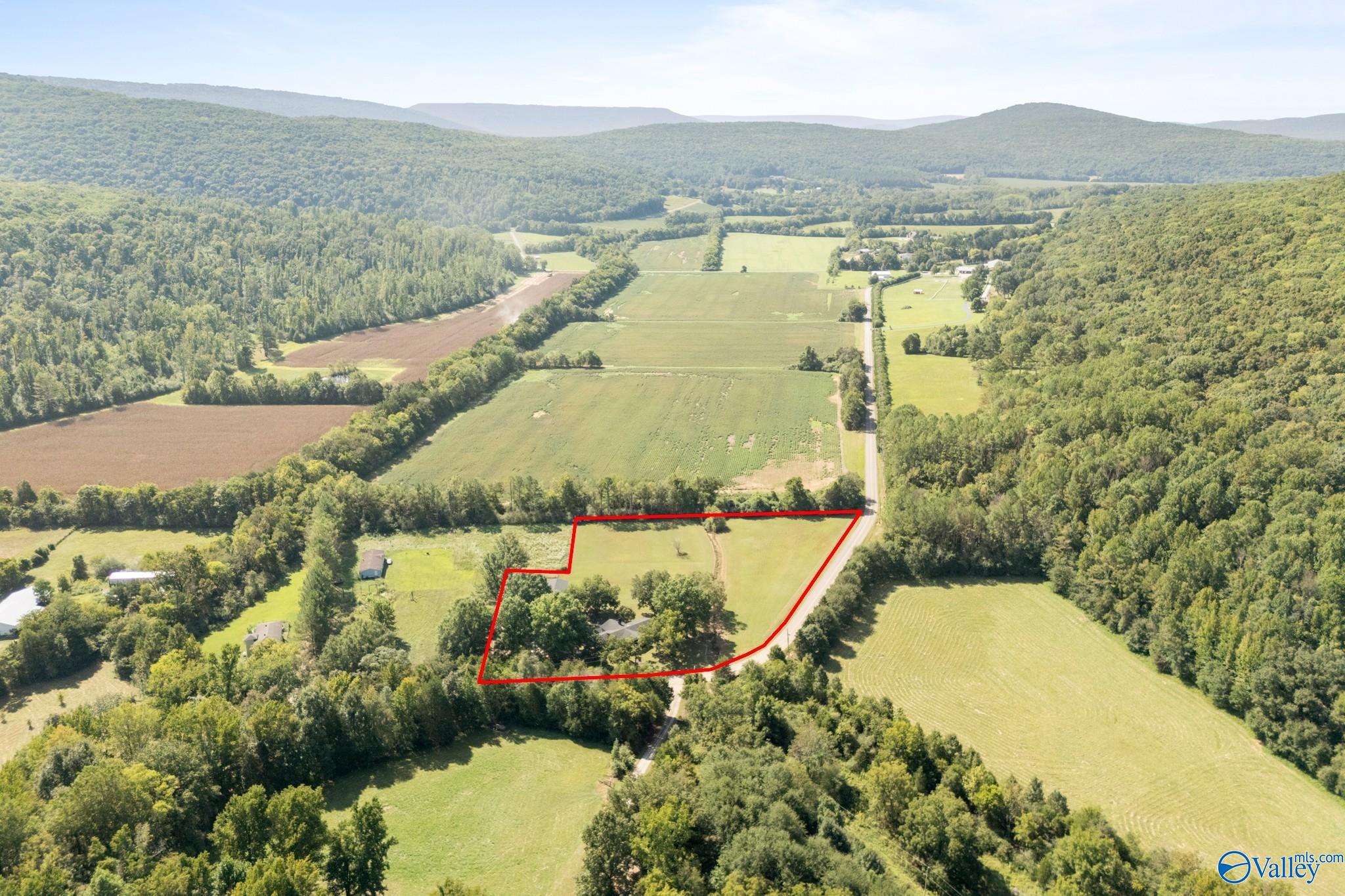 1446 Sharps Cove Road