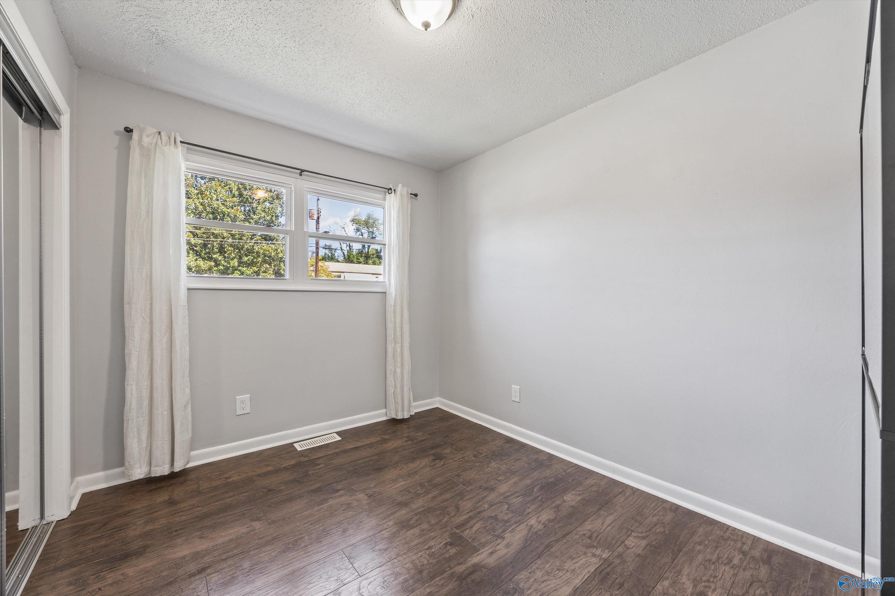 11304 Chicamauga Trail SE