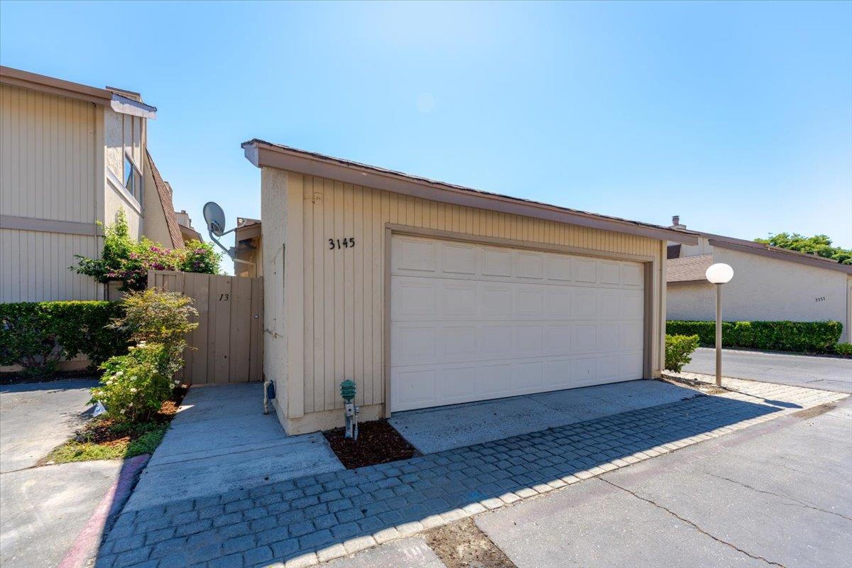 3145 Loma Verde DR 13