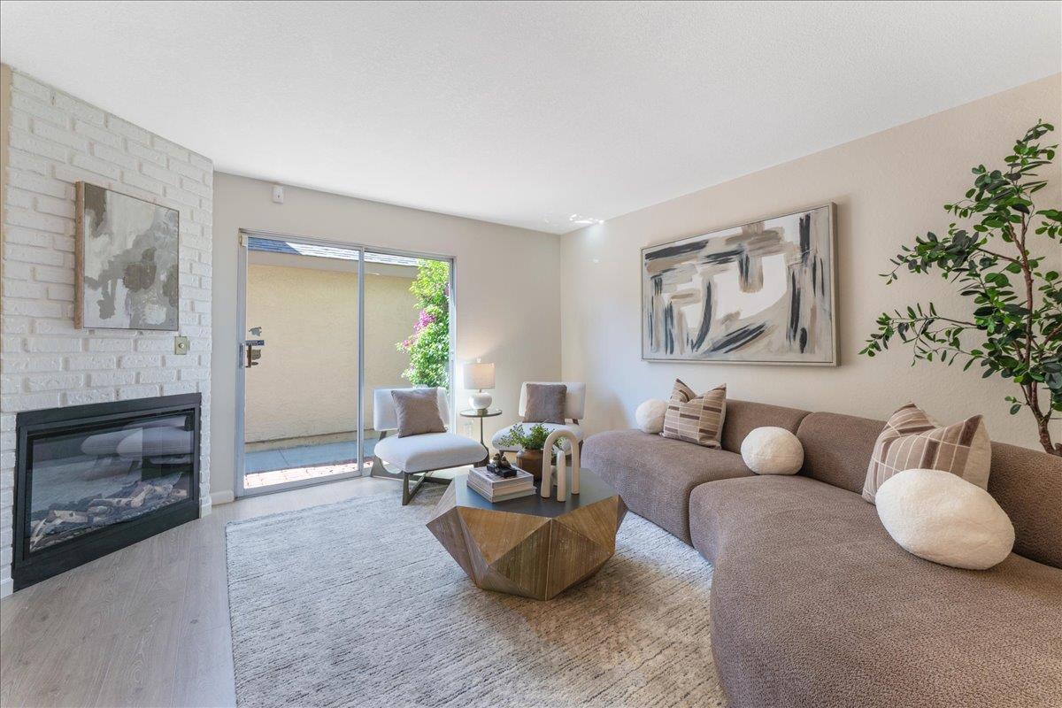 3145 Loma Verde DR 13