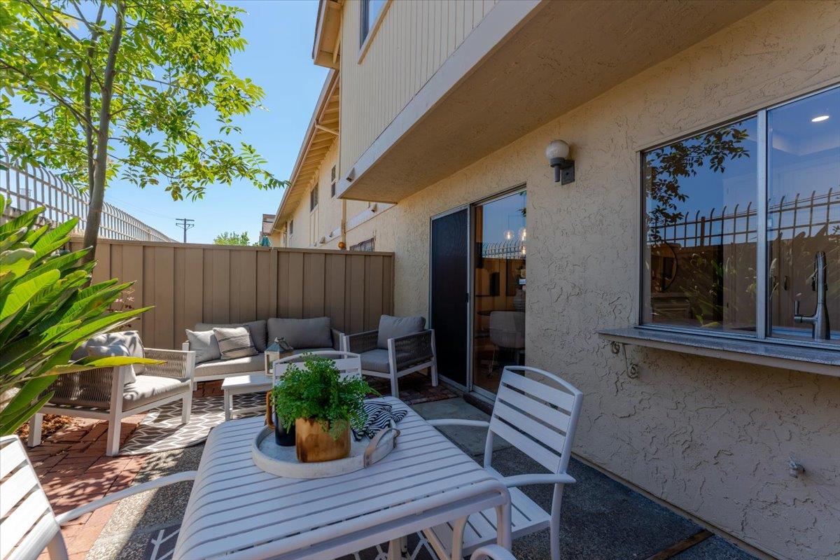 3145 Loma Verde DR 13