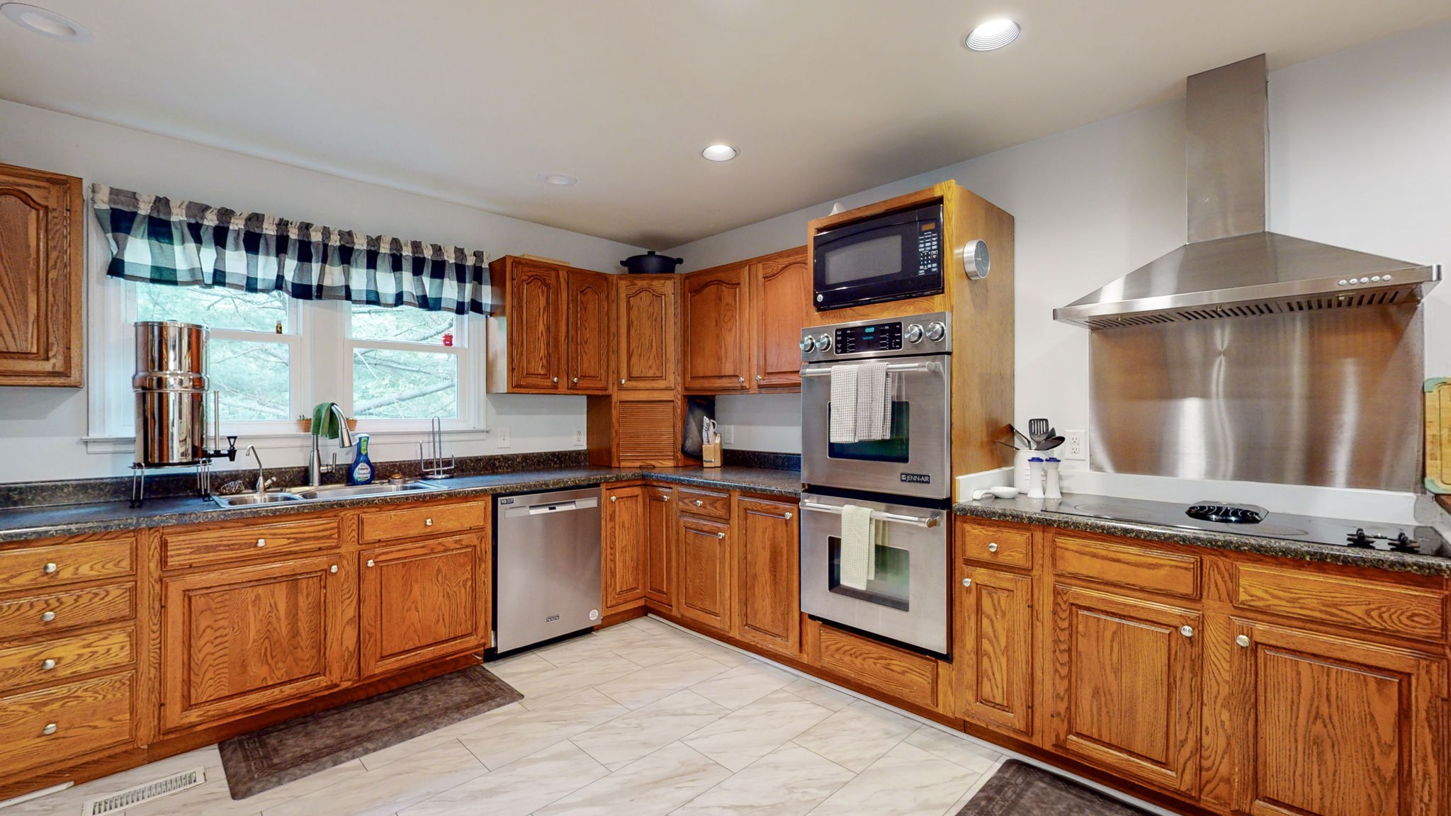 5047 Seymour Hollow Rd