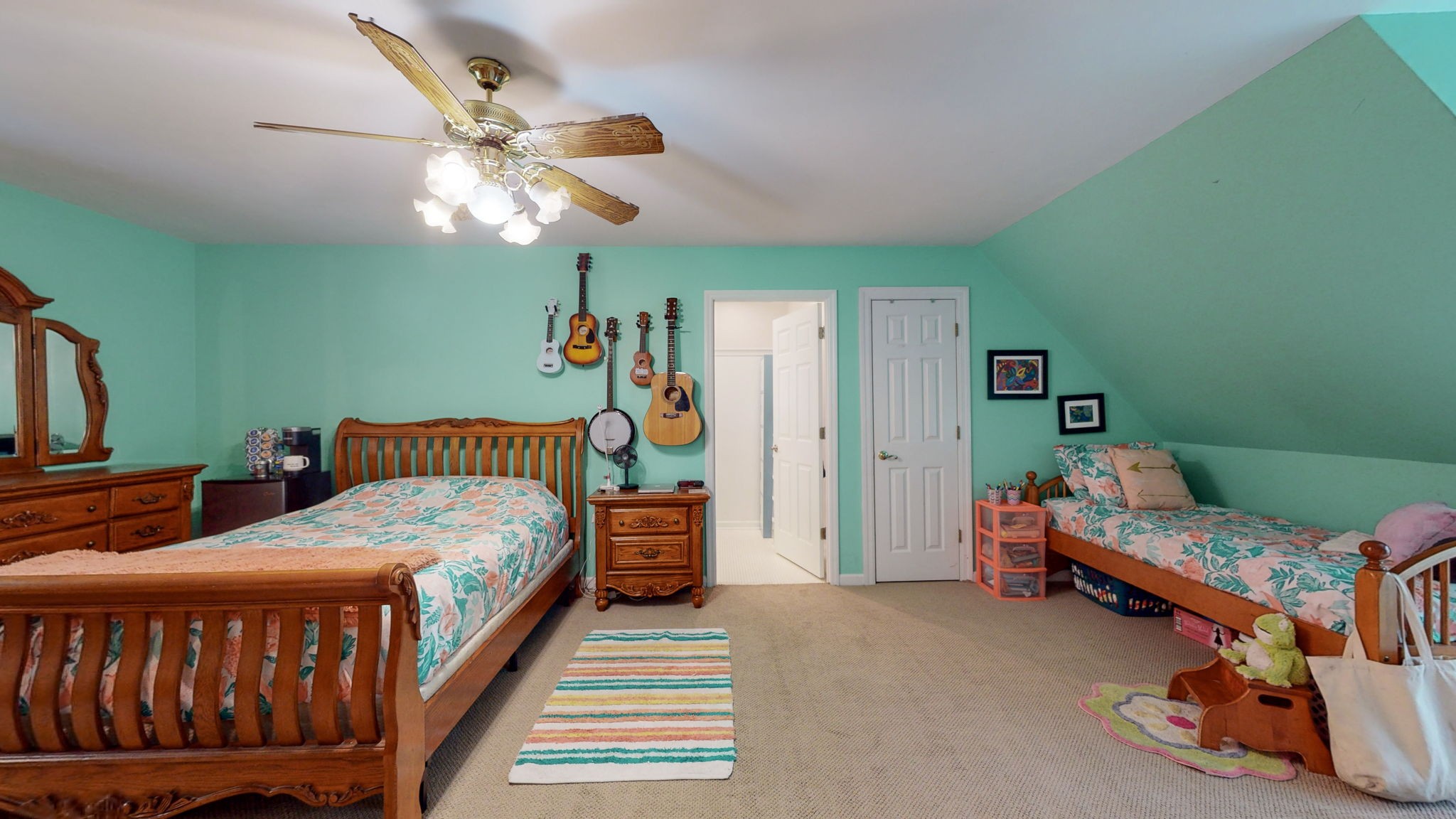 5047 Seymour Hollow Rd