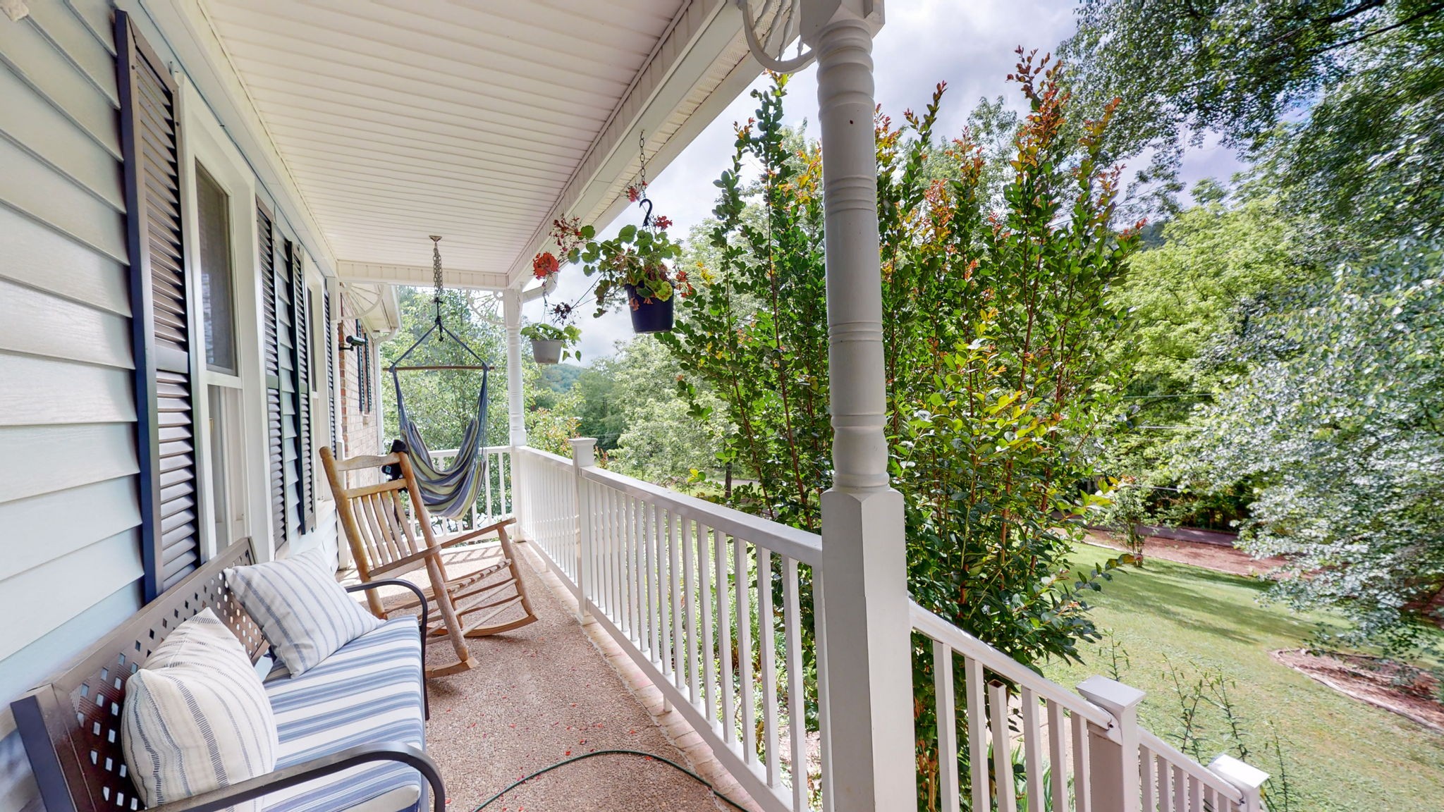 5047 Seymour Hollow Rd