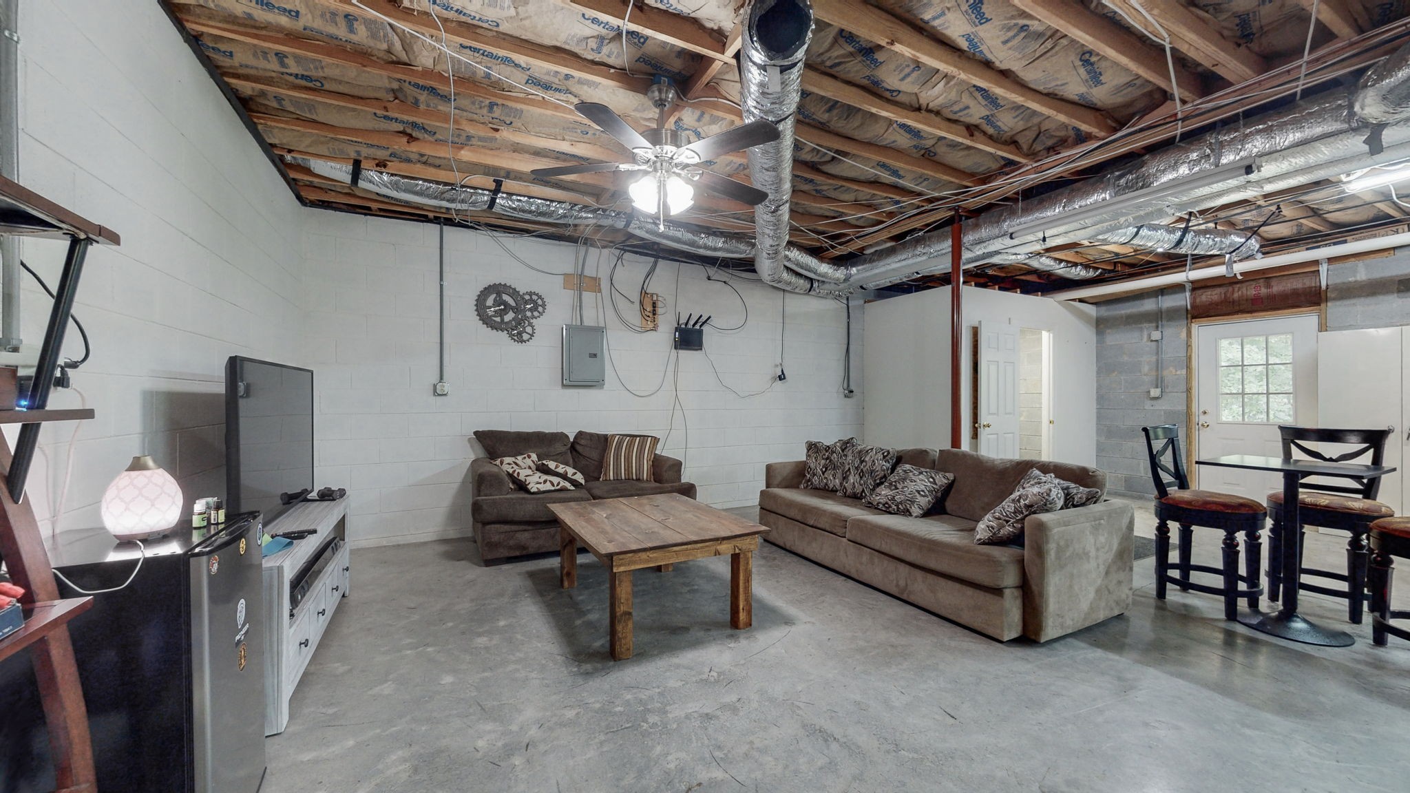 205 Glenwood Dr