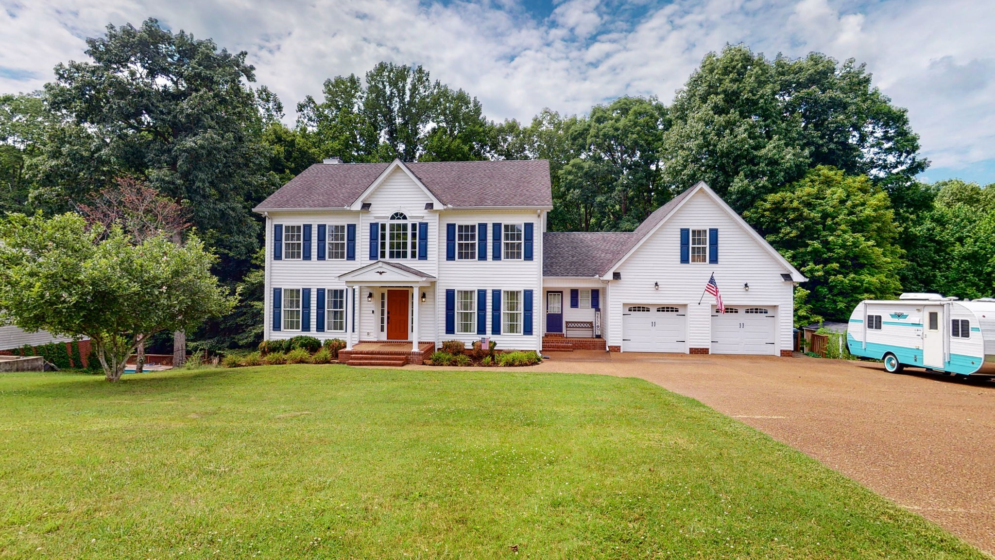 205 Glenwood Dr