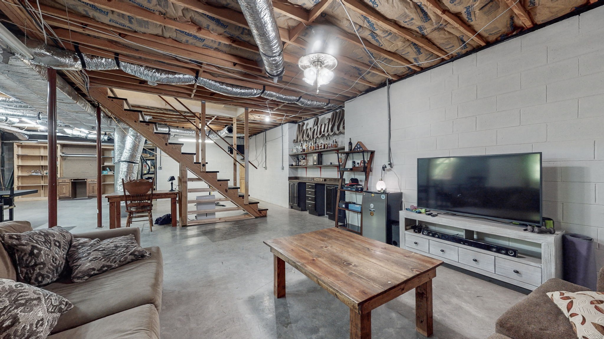 205 Glenwood Dr