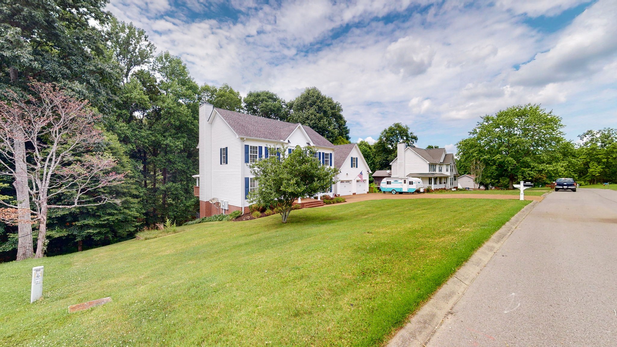 205 Glenwood Dr