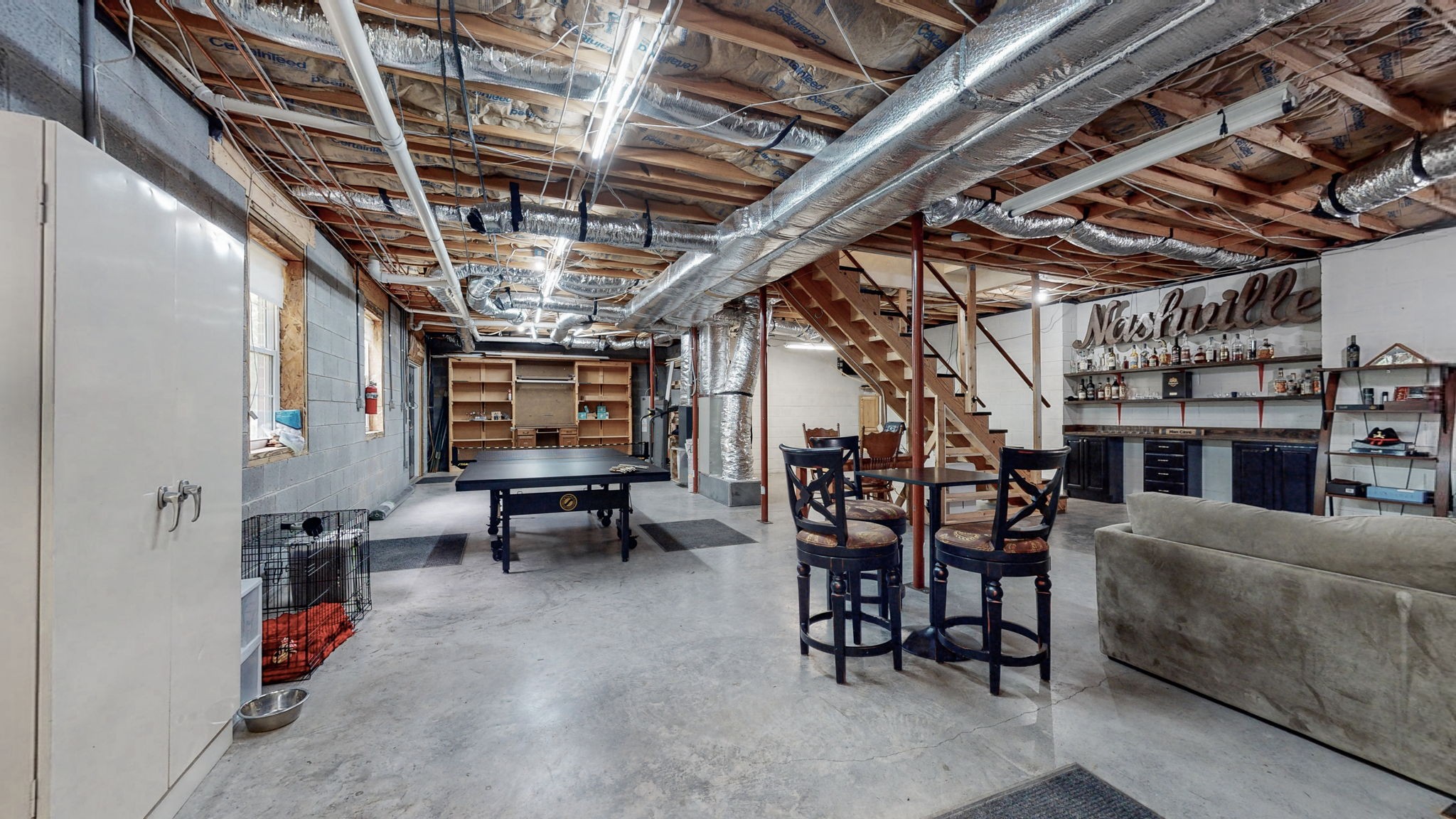 205 Glenwood Dr