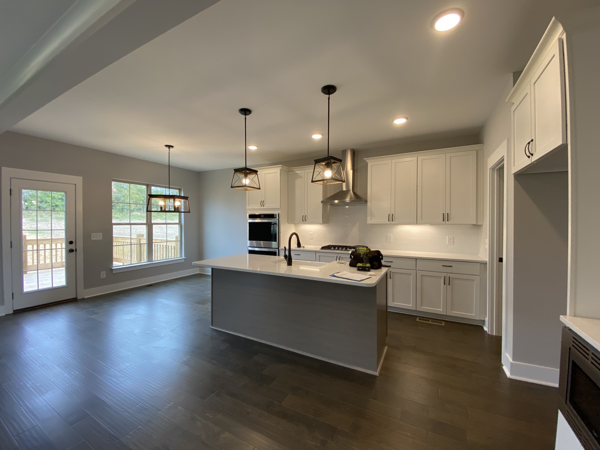 213 Strongpoint Dr Lot 585