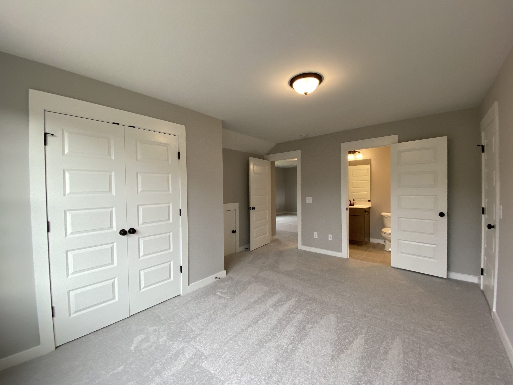213 Strongpoint Dr Lot 585