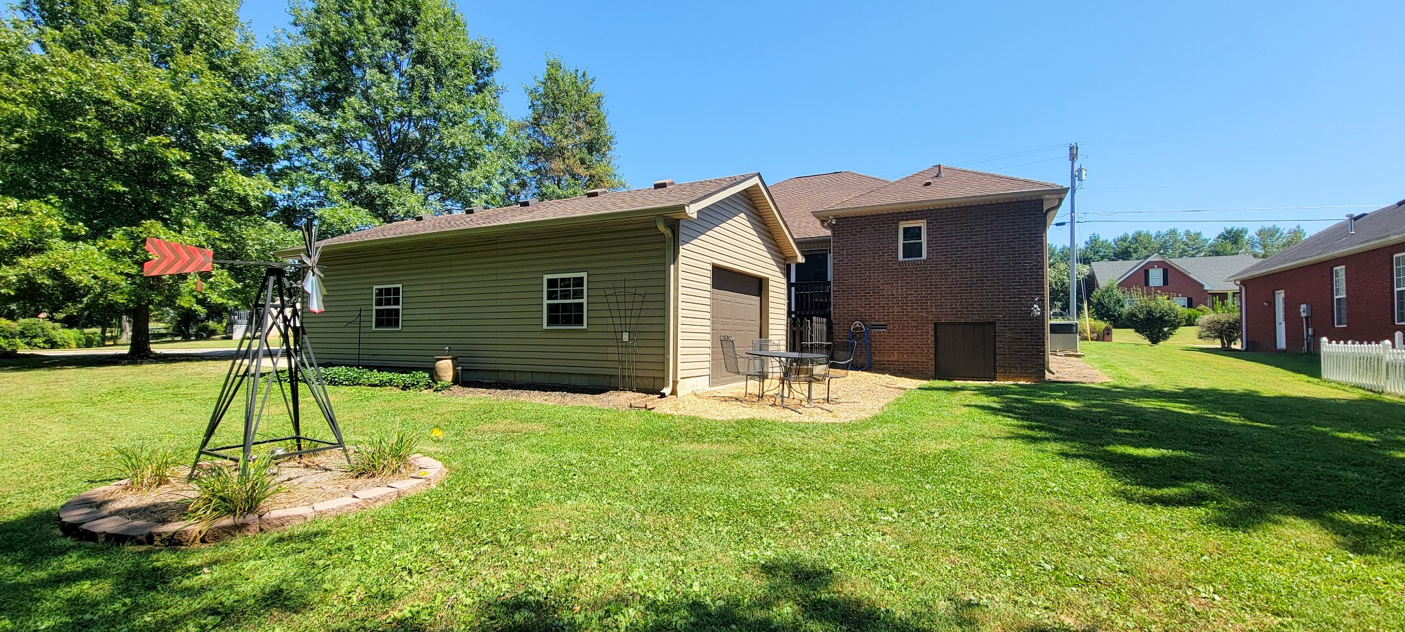 145 Putter Point Dr