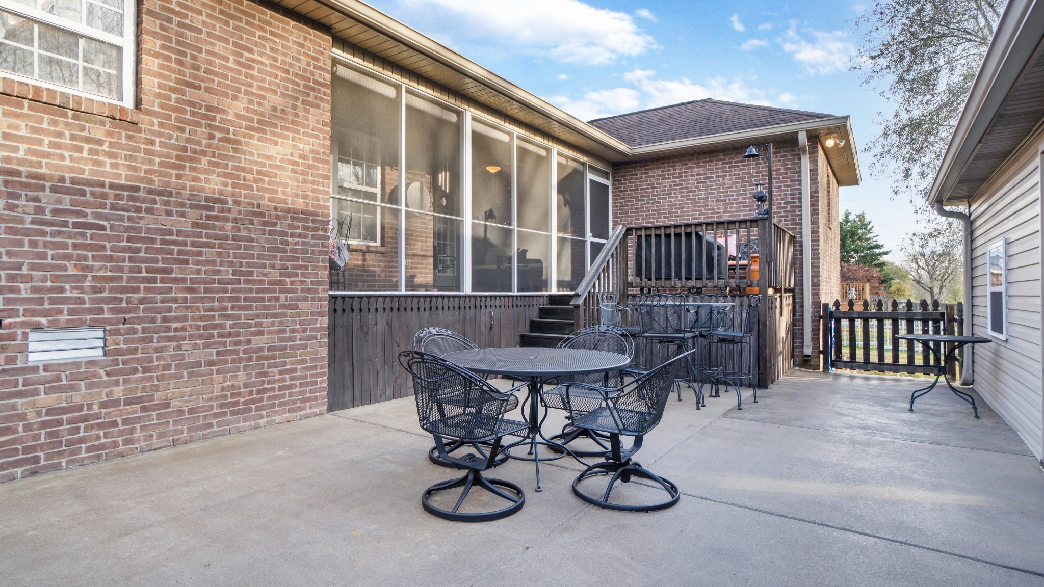 145 Putter Point Dr